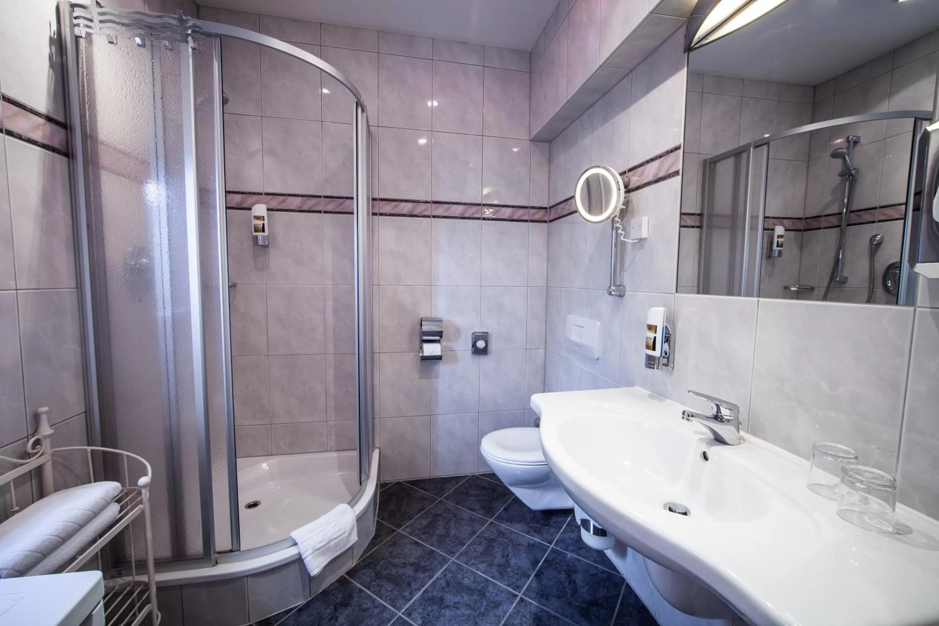 Bathroom in Hotel-Restaurant Hackteufel