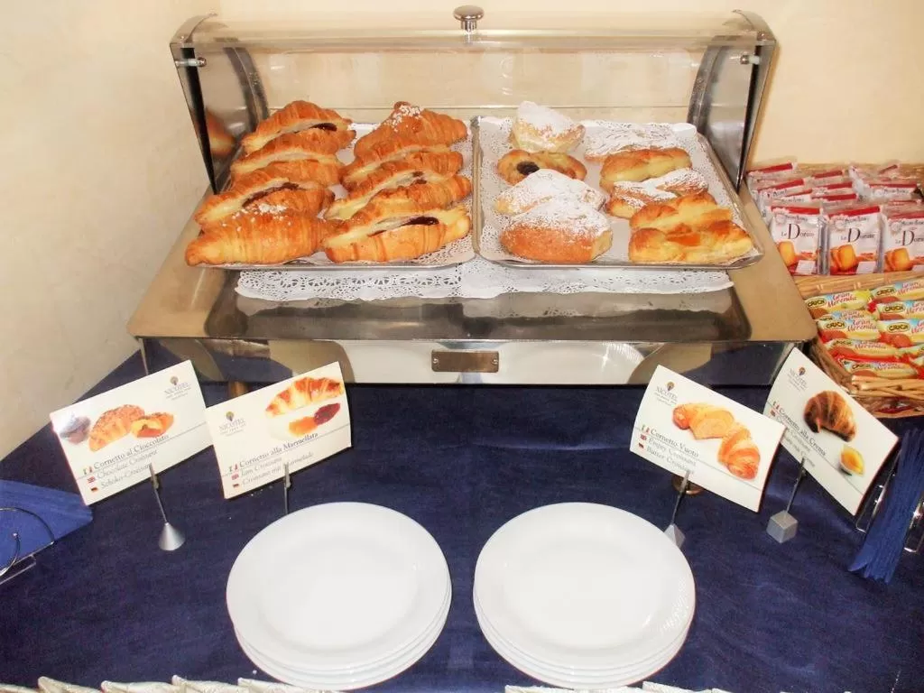 Breakfast in Nicotel Barletta