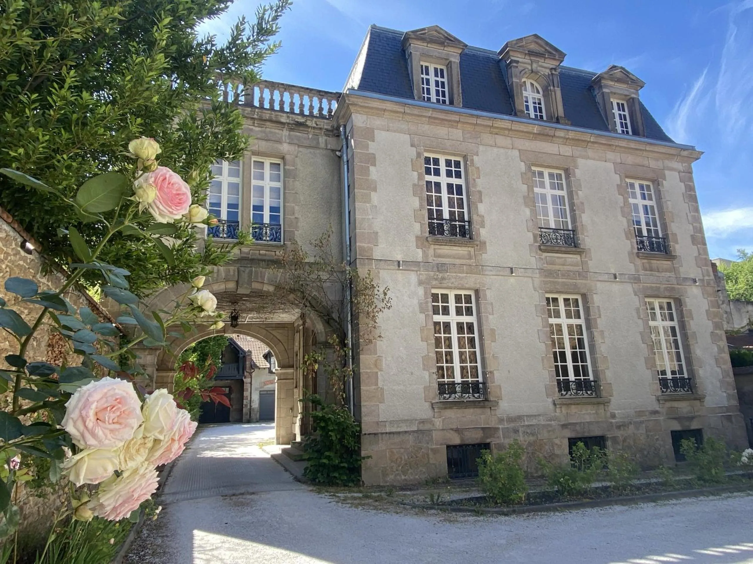 La Villa Beaupeyrat - Apparthôtels de charme dans bâtisse de caractère à 400m du cœur de ville de Limoges
