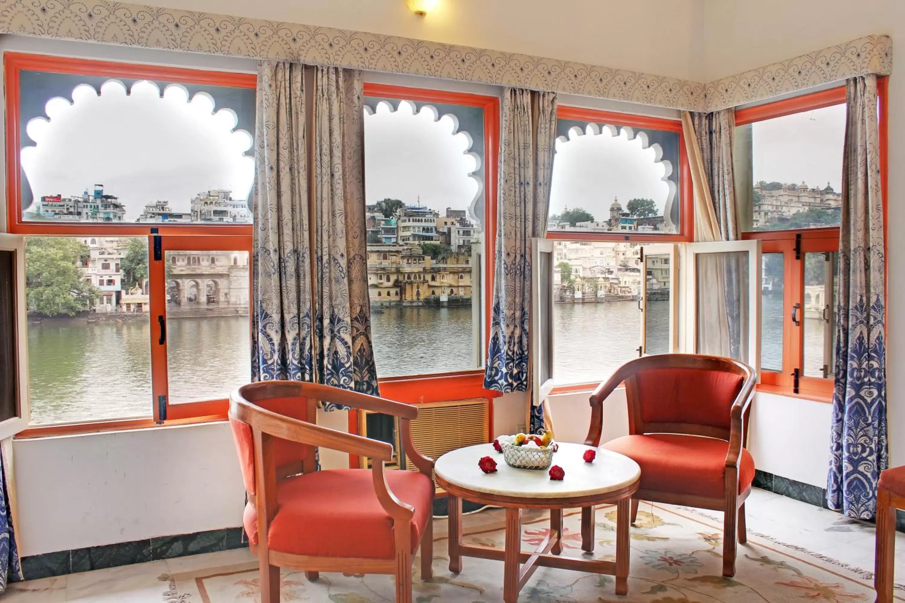 Superior Double or Twin Room with Lake View in Hotel Sarovar On Lake Pichola Superior Double or Twin Room with Lake View in Hotel Sarovar On Lake Pichola