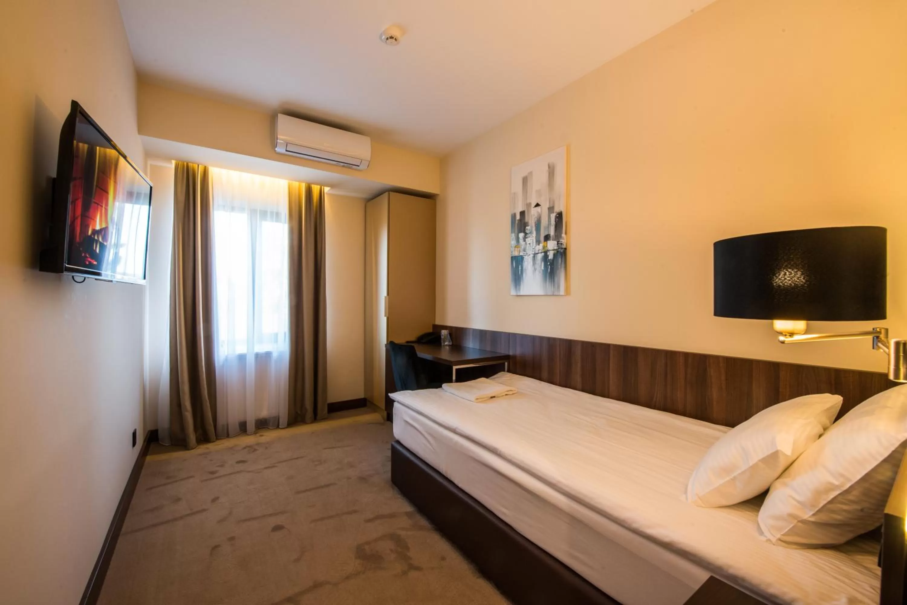 TV/Entertainment Center in Hotel Spa Grad