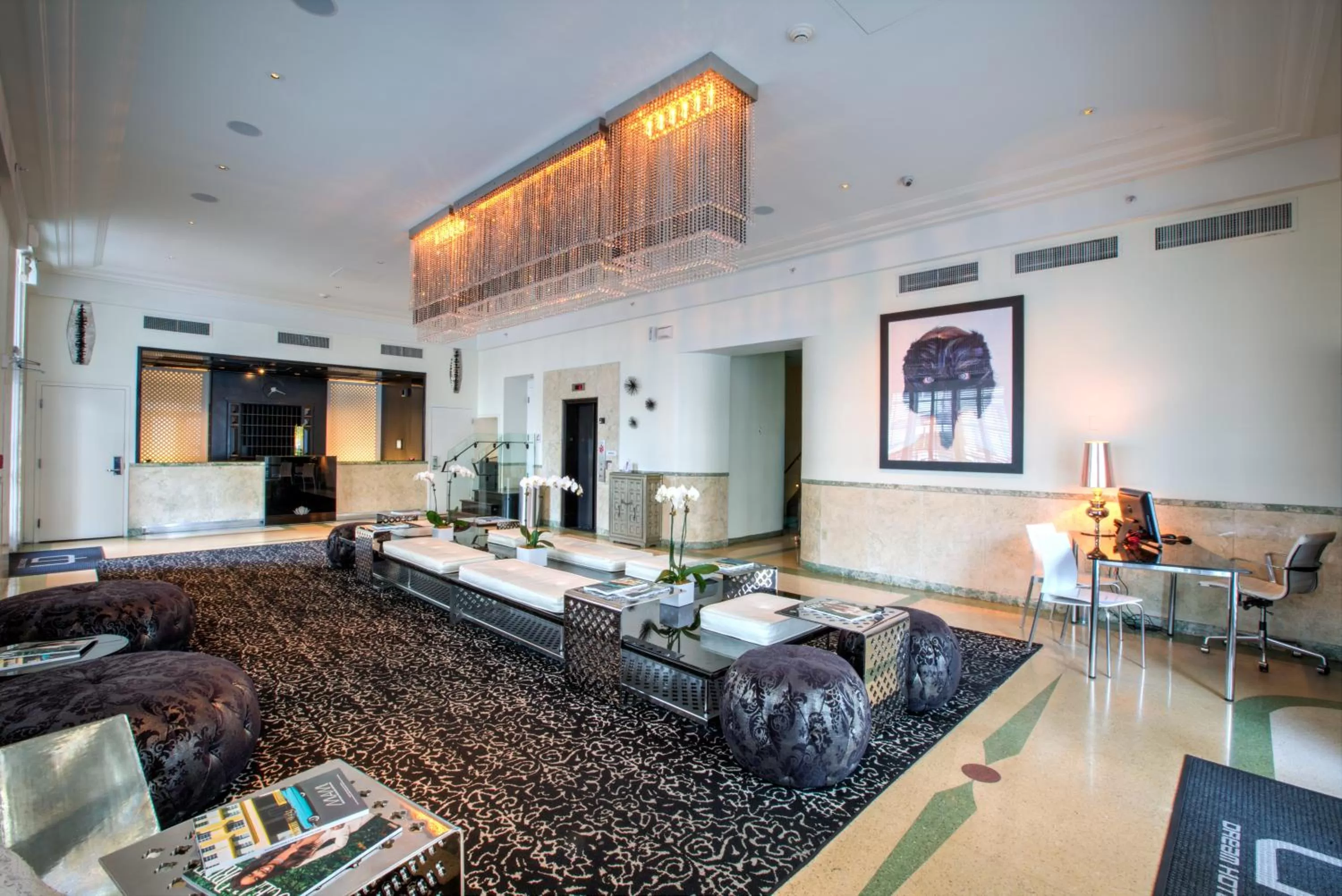 Lobby or reception in Dream South Beach, by Hyatt