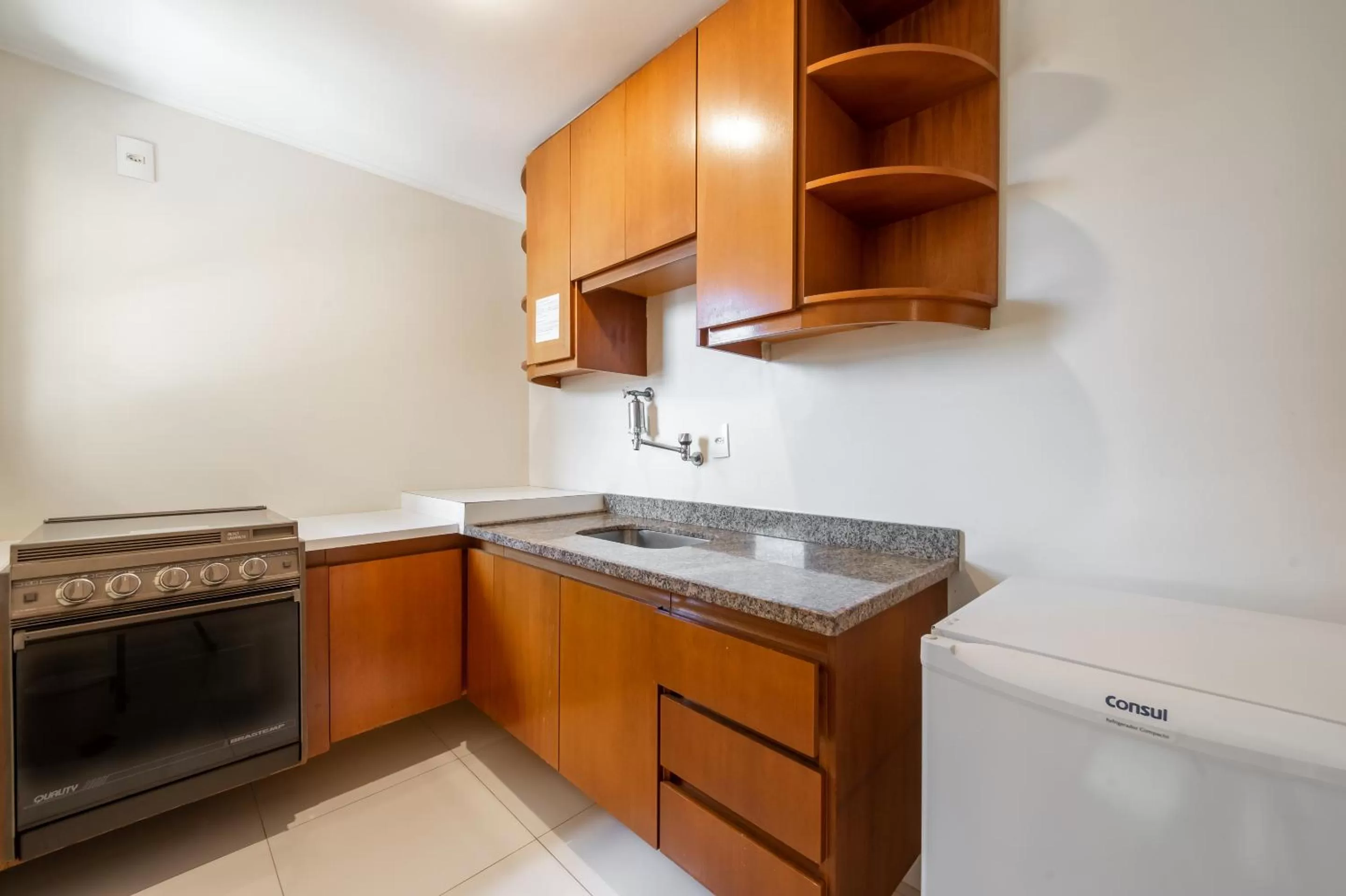 Kitchen or kitchenette in Park Tower Campinas Residence by Nacional Inn