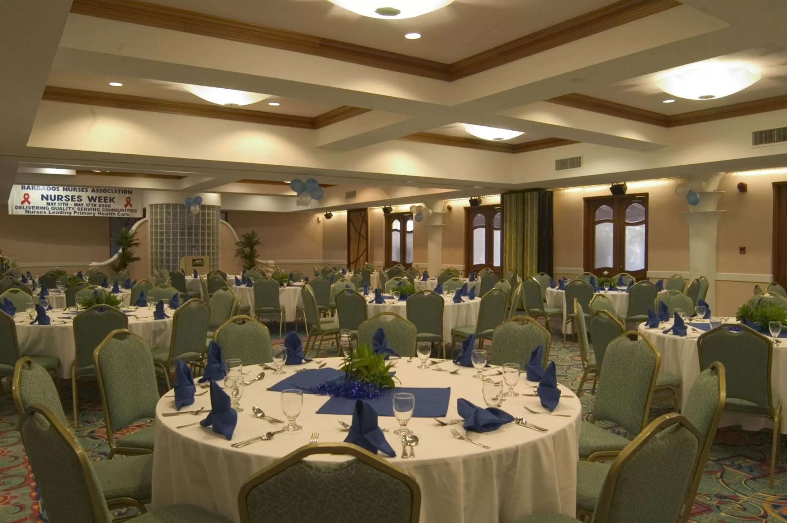 Restaurant/places to eat in Accra Beach Hotel & Spa