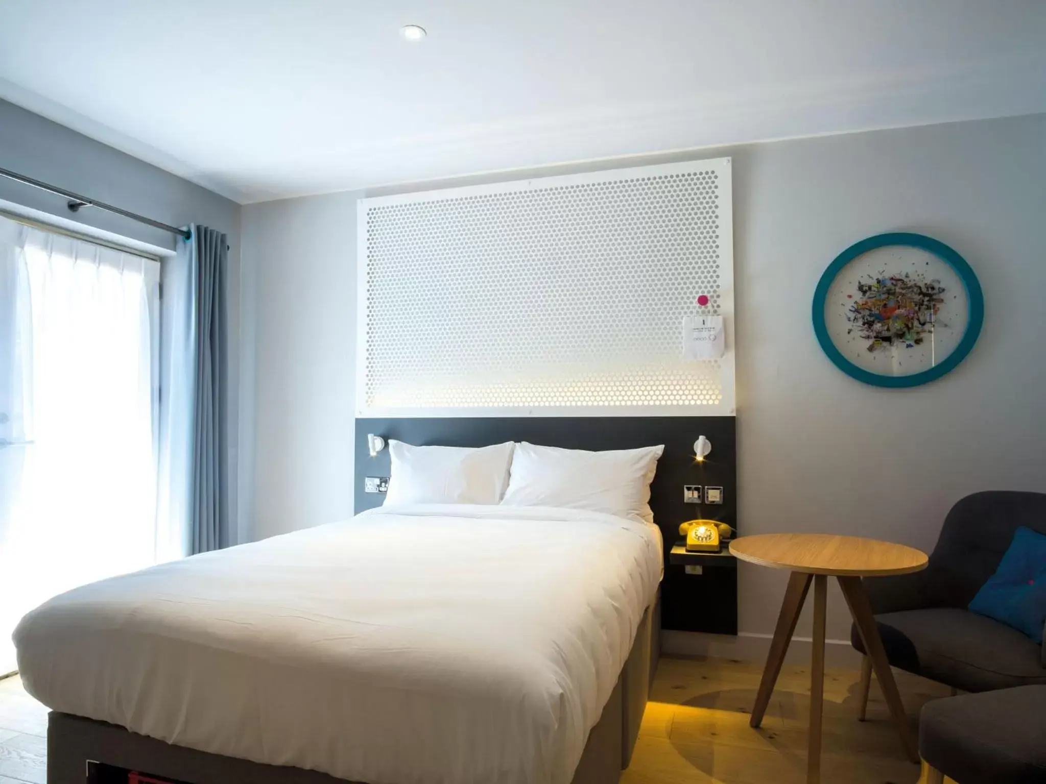 Standard Double or Twin Room in Lodge at Solent Standard Double or Twin Room in Lodge at Solent