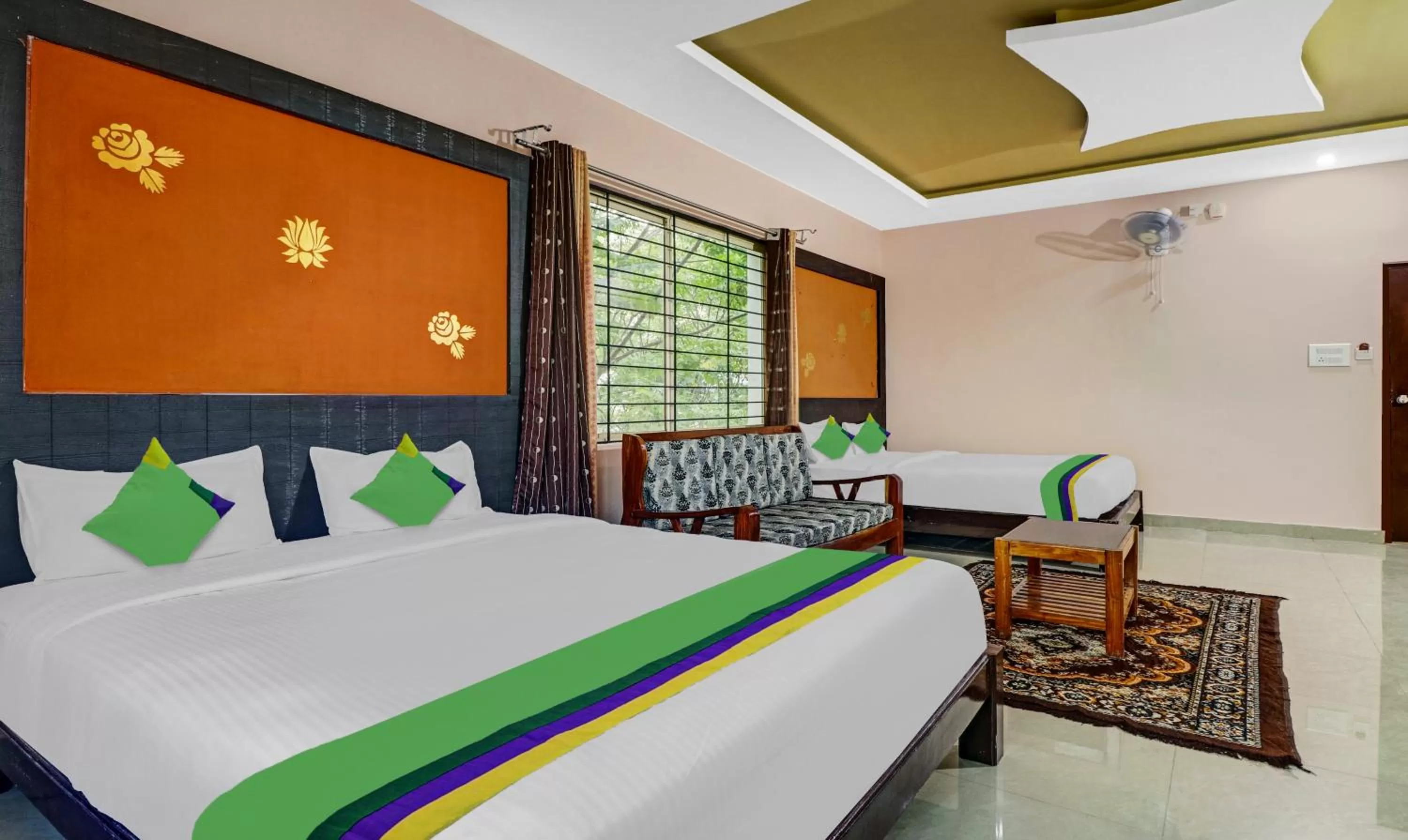 Bedroom, Bed in Treebo Trend Grand JP Inn