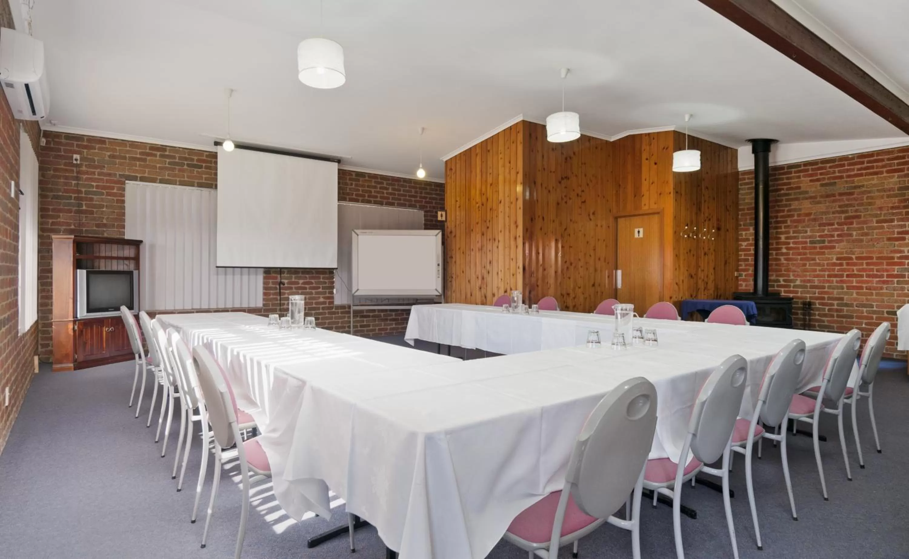 Meeting/conference room in Yarra Valley Motel