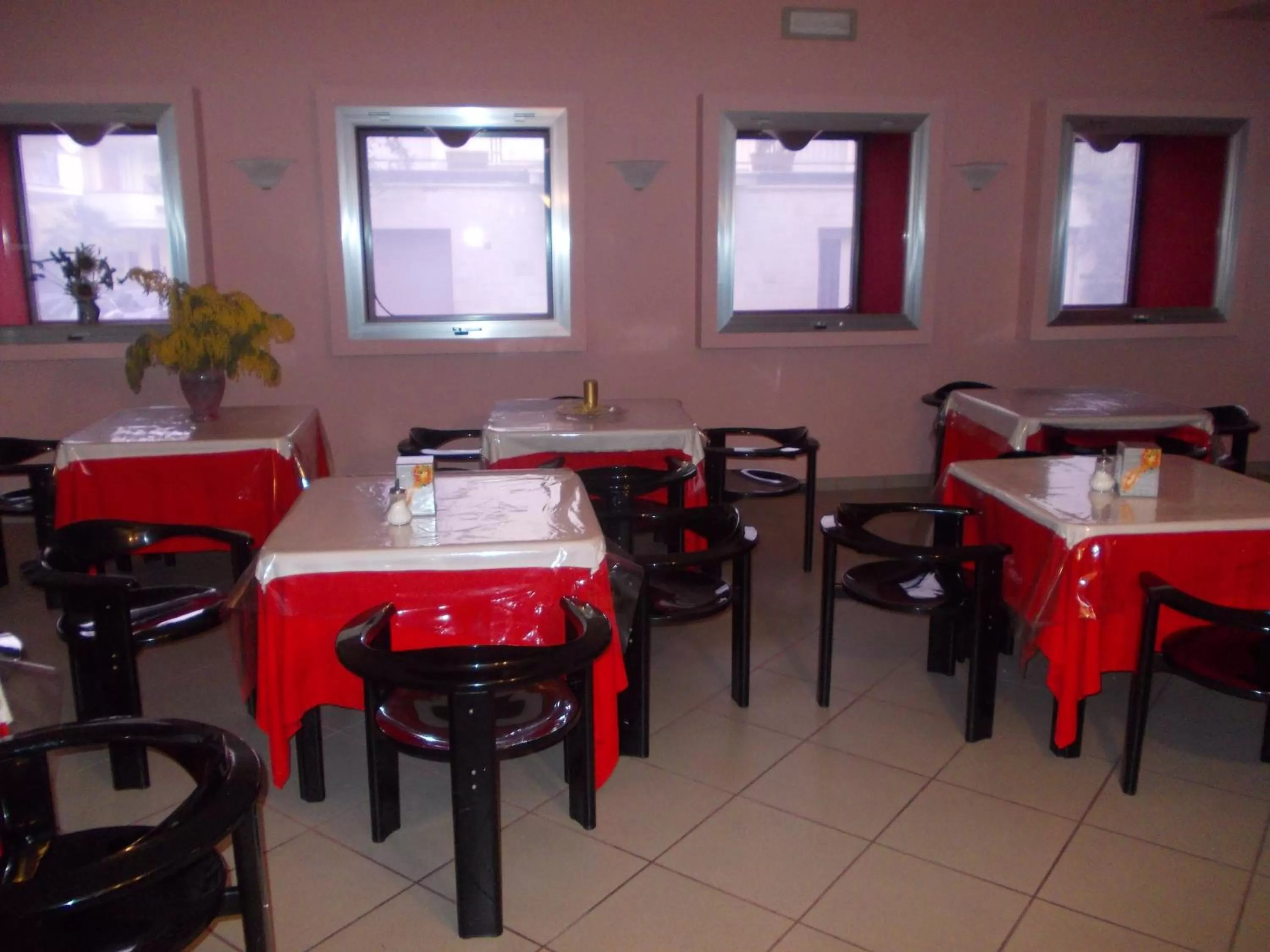 Scacco Rosso via Piave 23