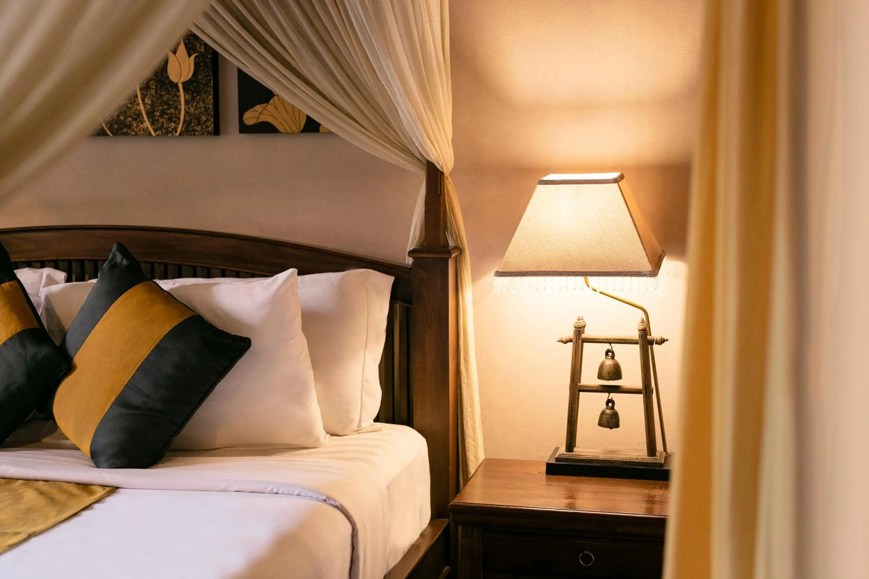 Bed in Amata Lanna Chiang Mai, One Member of the Secret Retreats