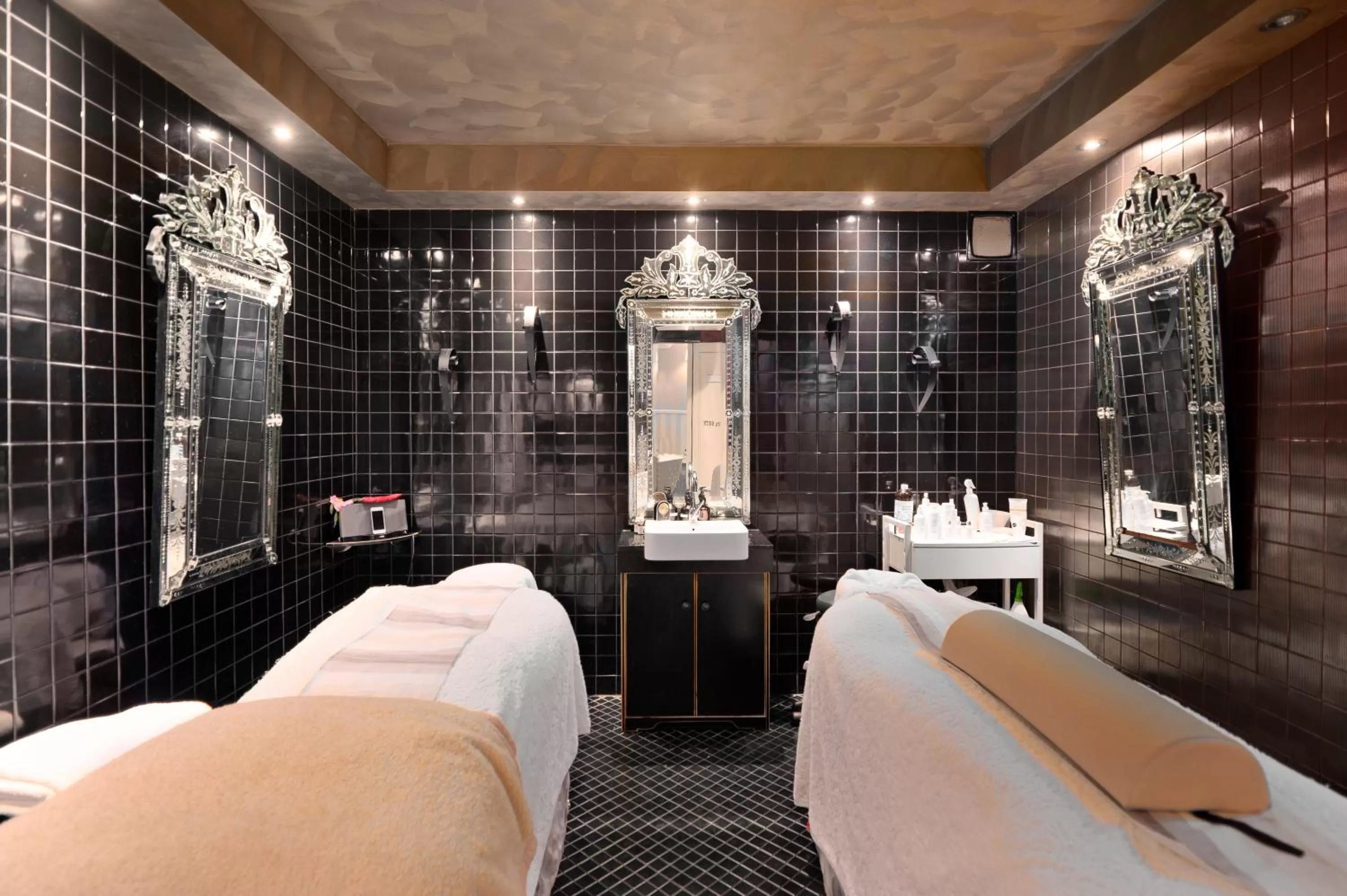 Spa and wellness centre/facilities, Bed in Echoes Boutique Hotel & Restaurant Blue Mountains