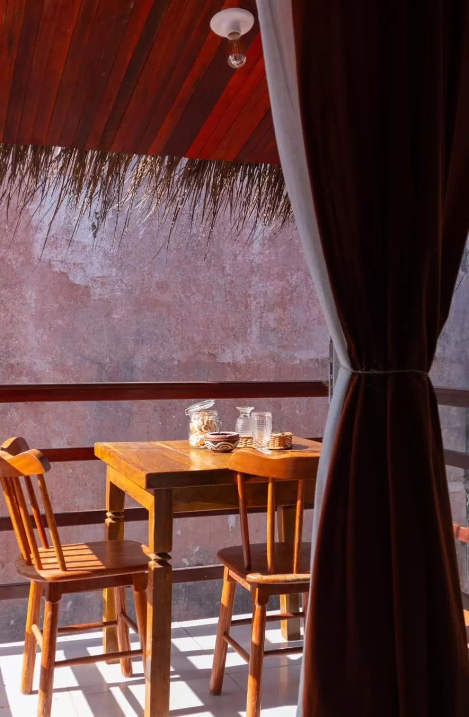 Restaurant/Places to Eat in Pousada Enero