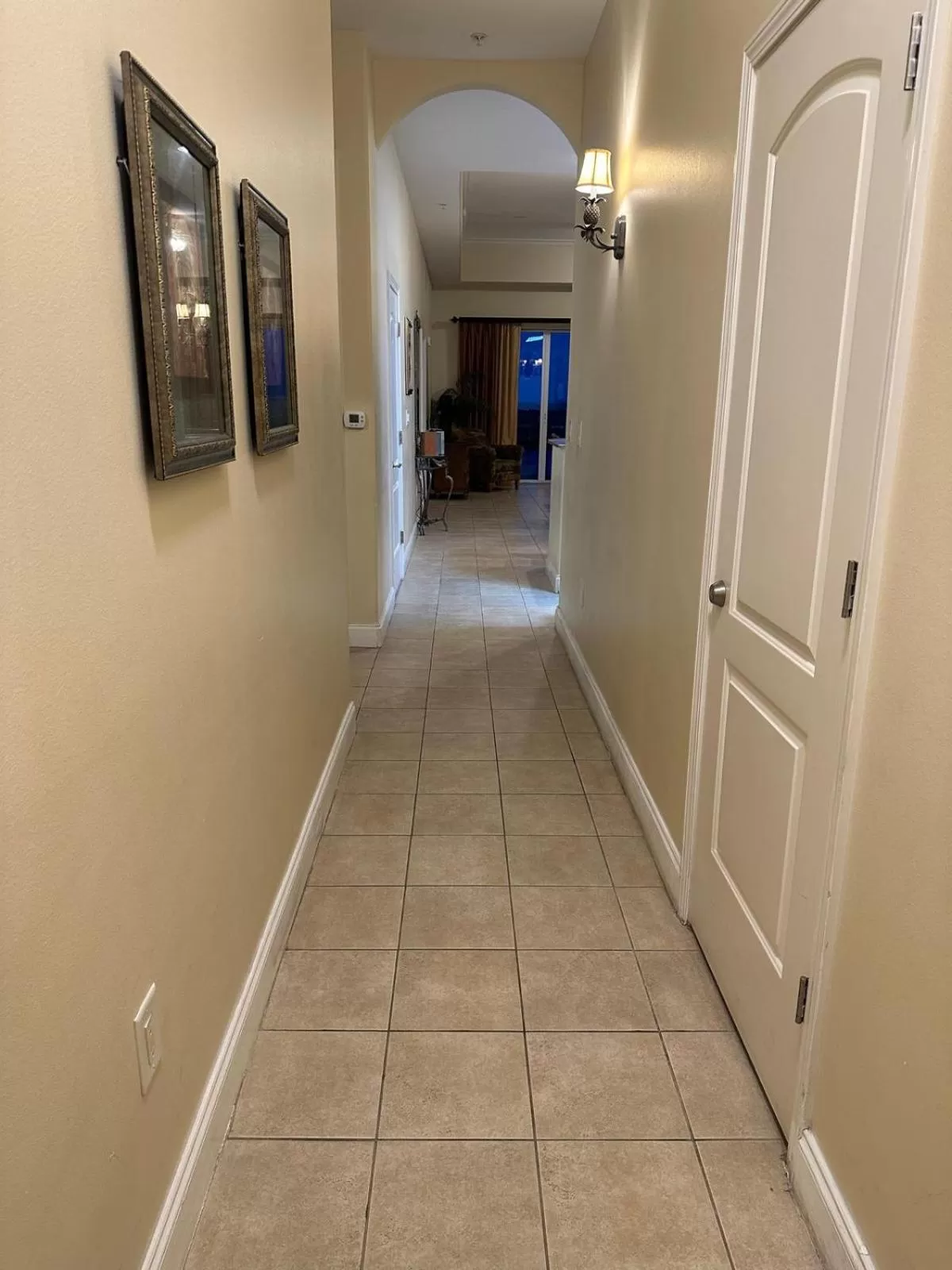 Penthouse Close to Disney area and Malls water view