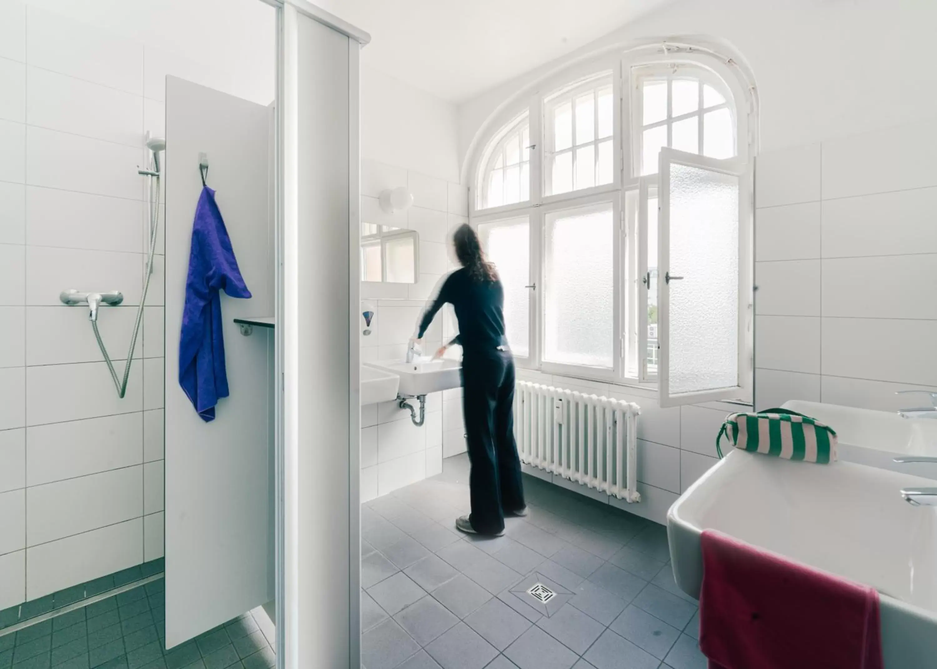 Single Bed in 4-Bed Dormitory Room with Shared Bathroom in Three Little Pigs Hostel - Your Berlin Castle Single Bed in 4-Bed Dormitory Room with Shared Bathroom in Three Little Pigs Hostel - Your Berlin Castle