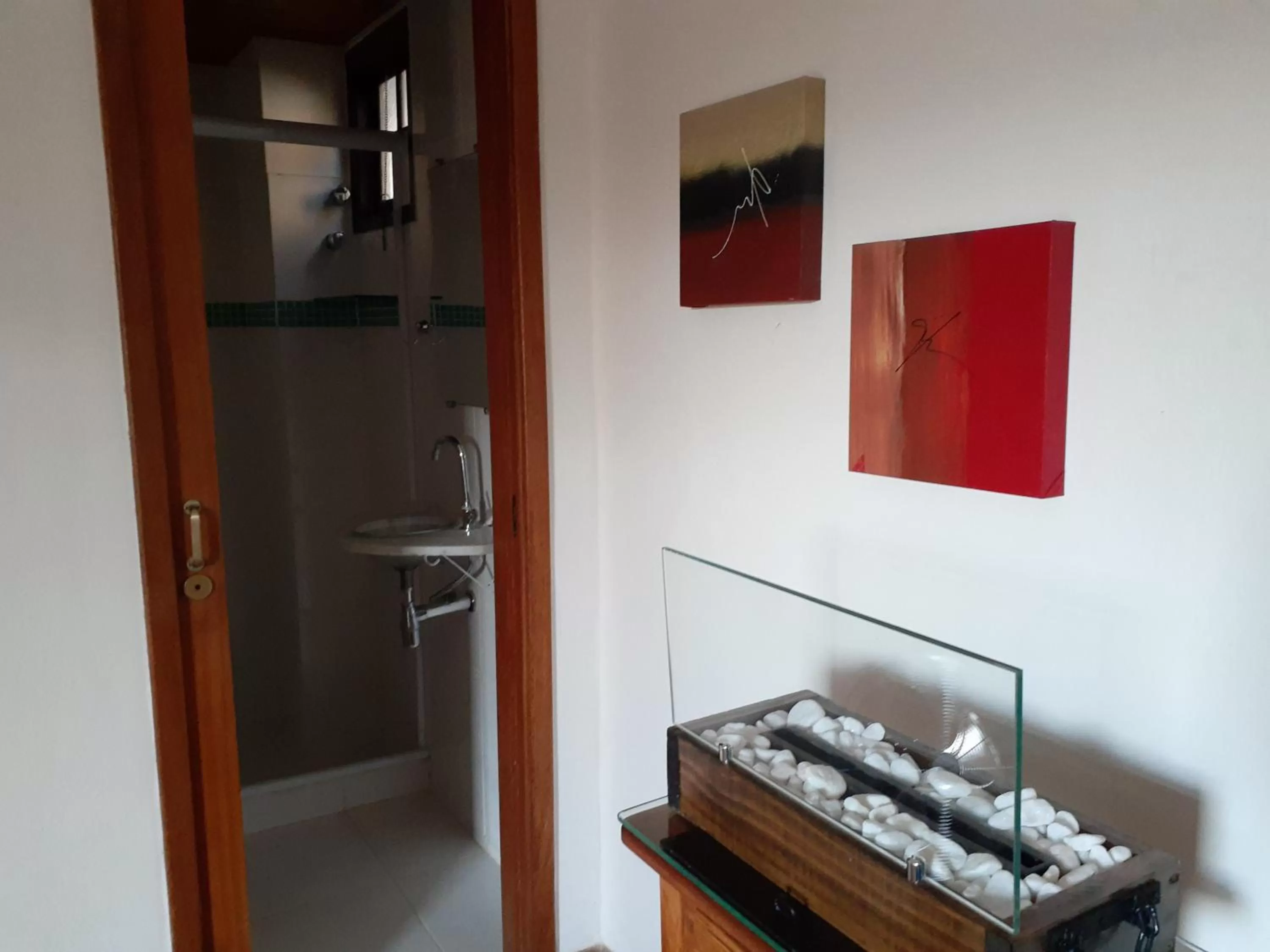 Pousada R.N.C. Nosso Paraíso