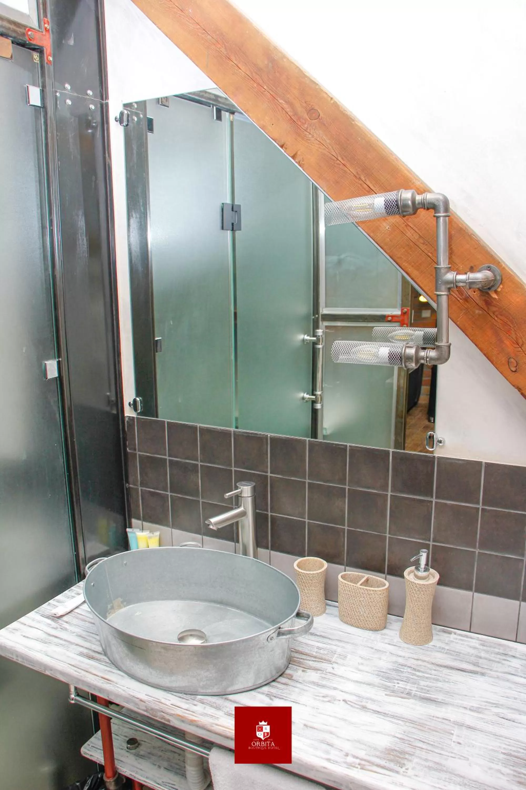 Shower in Orbita hotel Shymkent