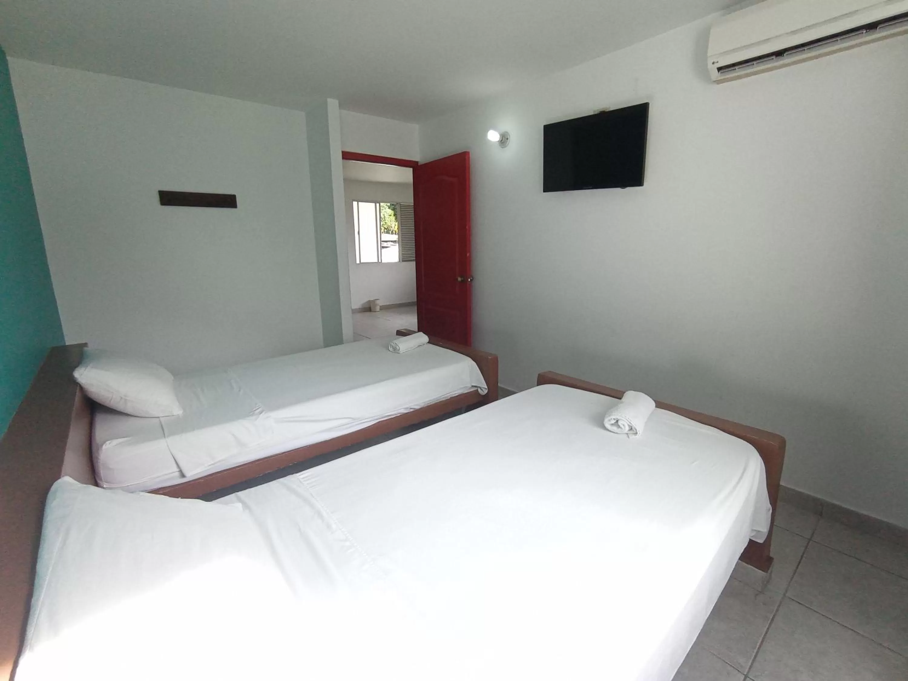 Photo of the whole room in Rio Escondido