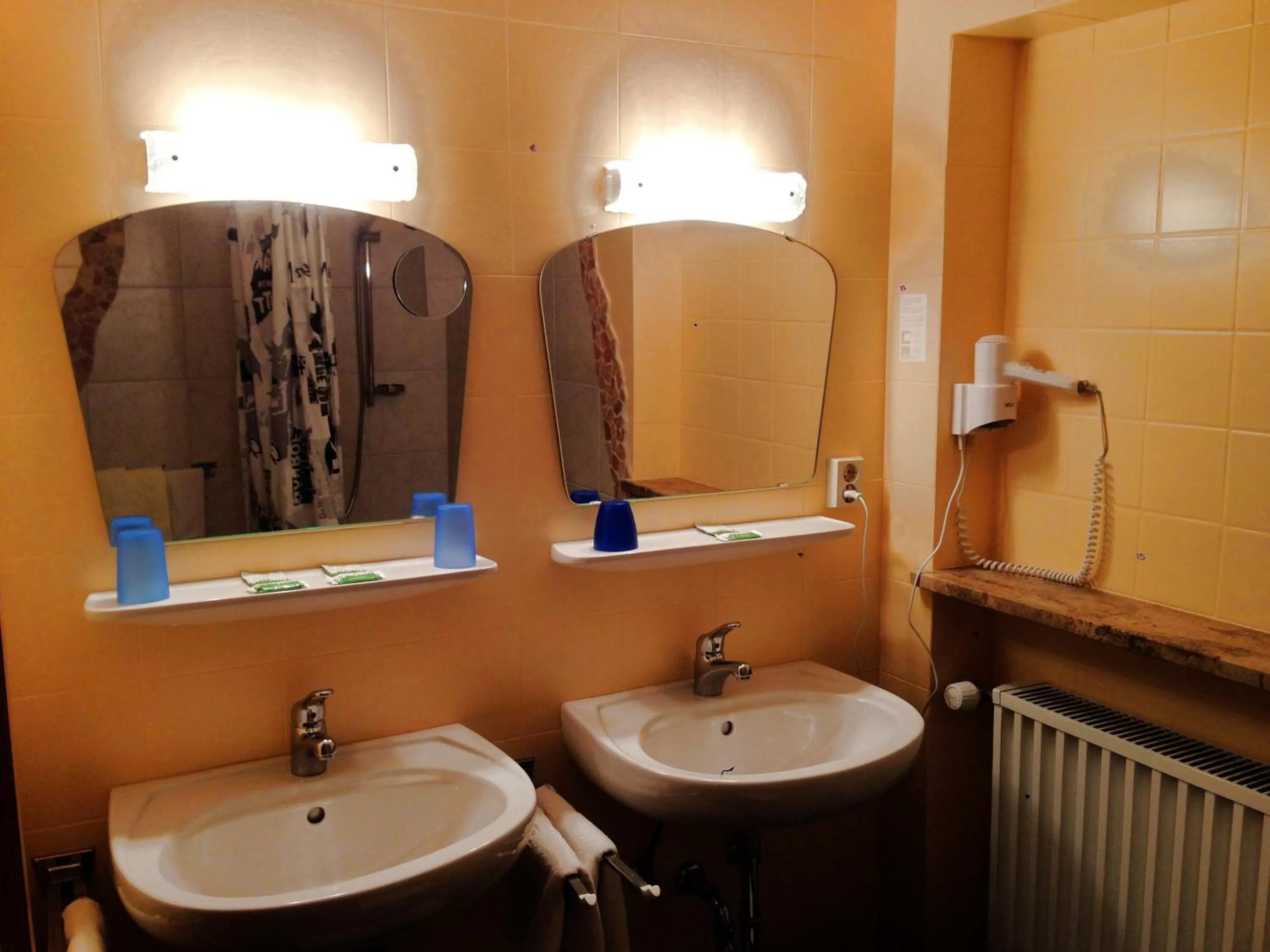 Bathroom in Beim Haxenwirt