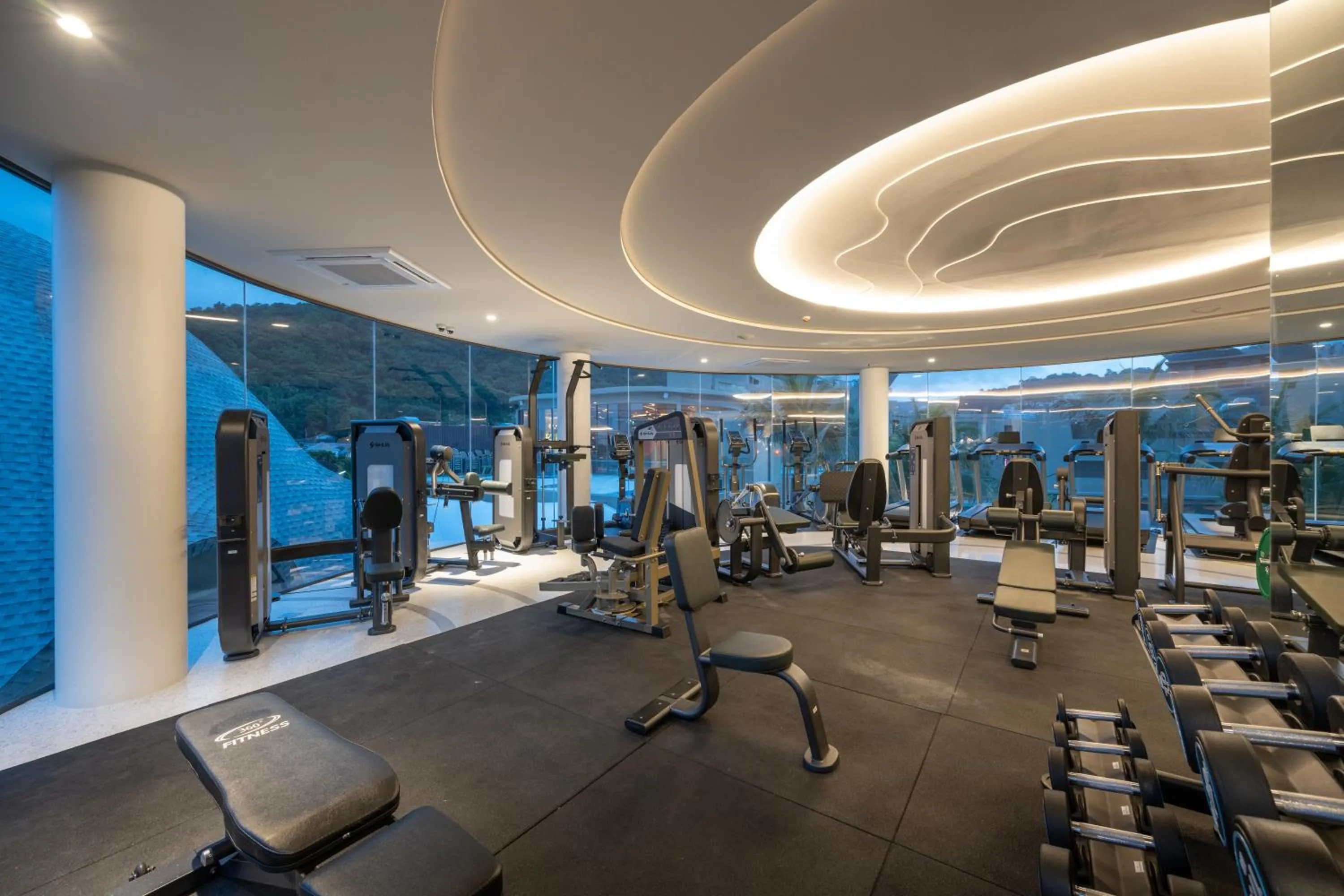 Fitness centre/facilities in Metadee Concept Hotel