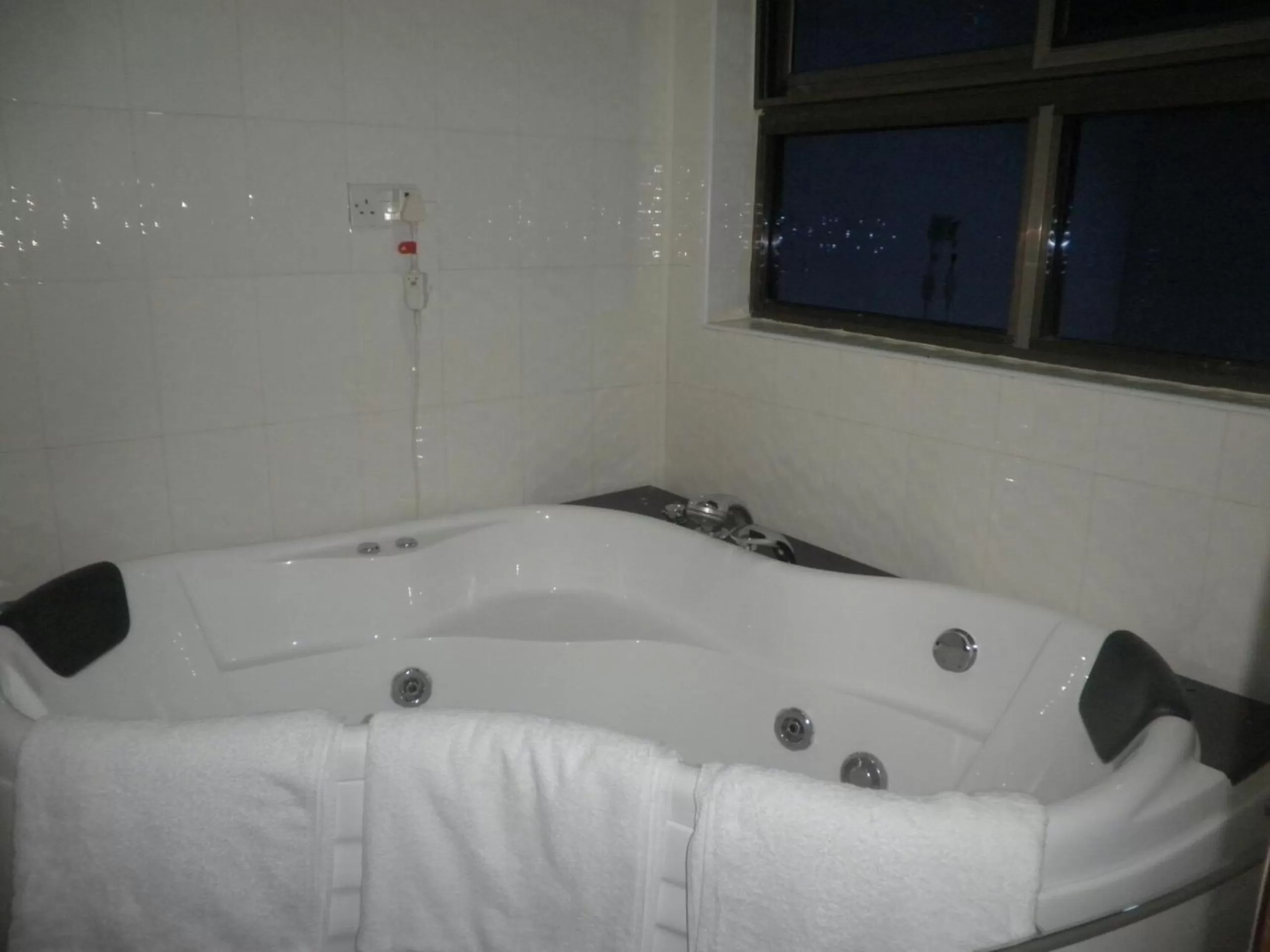Hot Spring Bath in Marrets International Hotel - "Express"