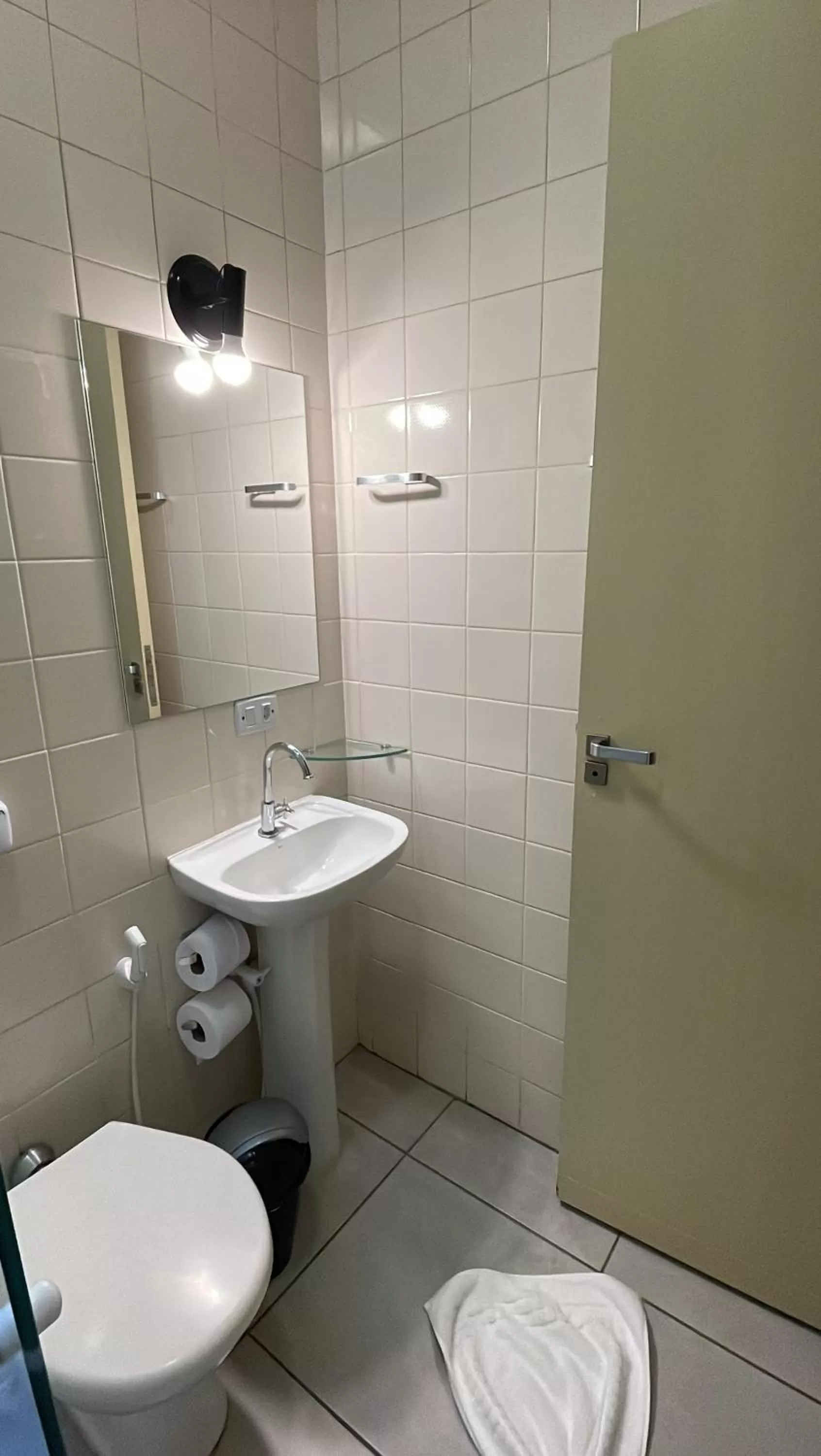 Bathroom in Pousada Ilha Vitoria