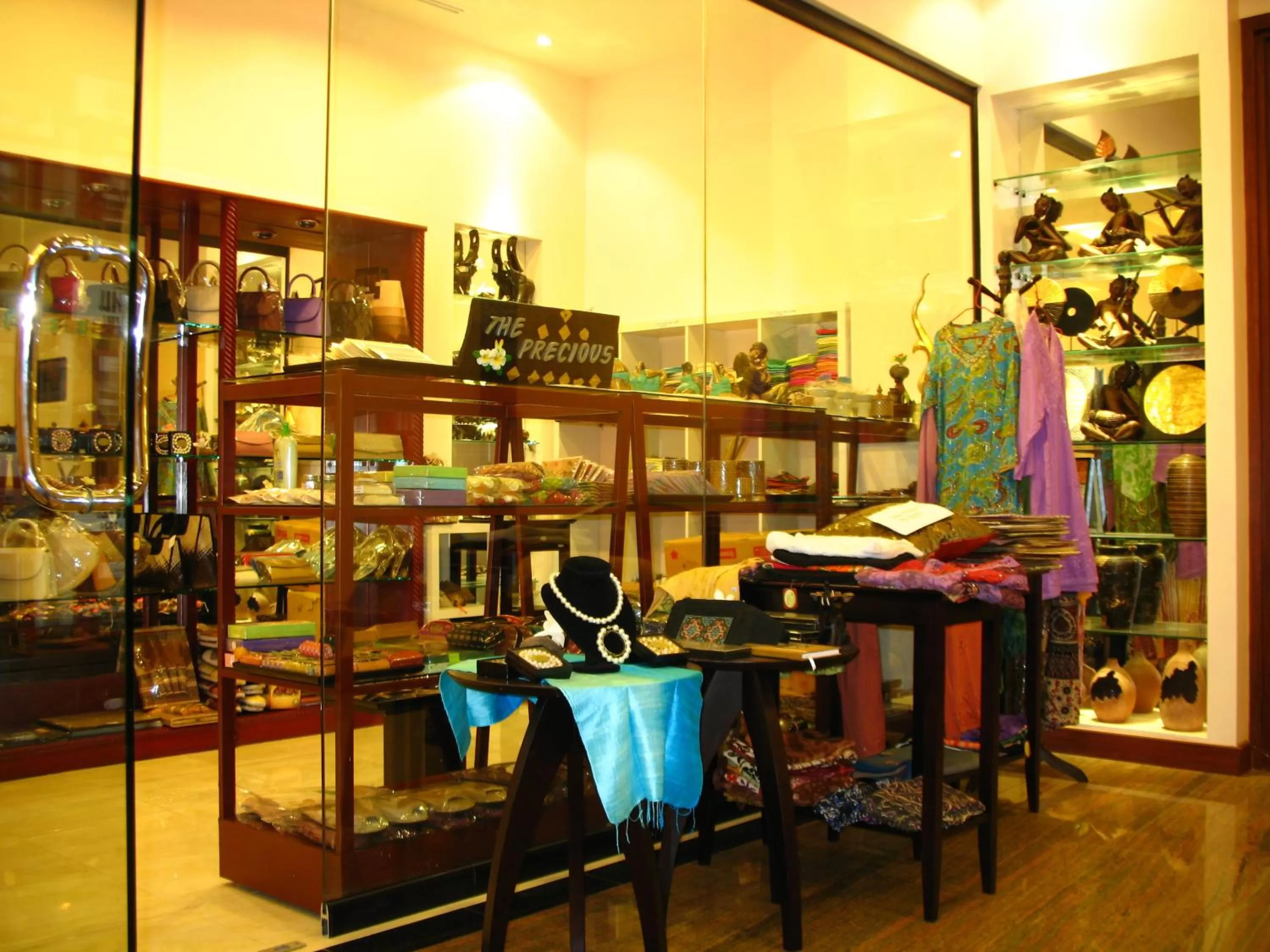 On-site shops in Wannara Hotel Hua Hin