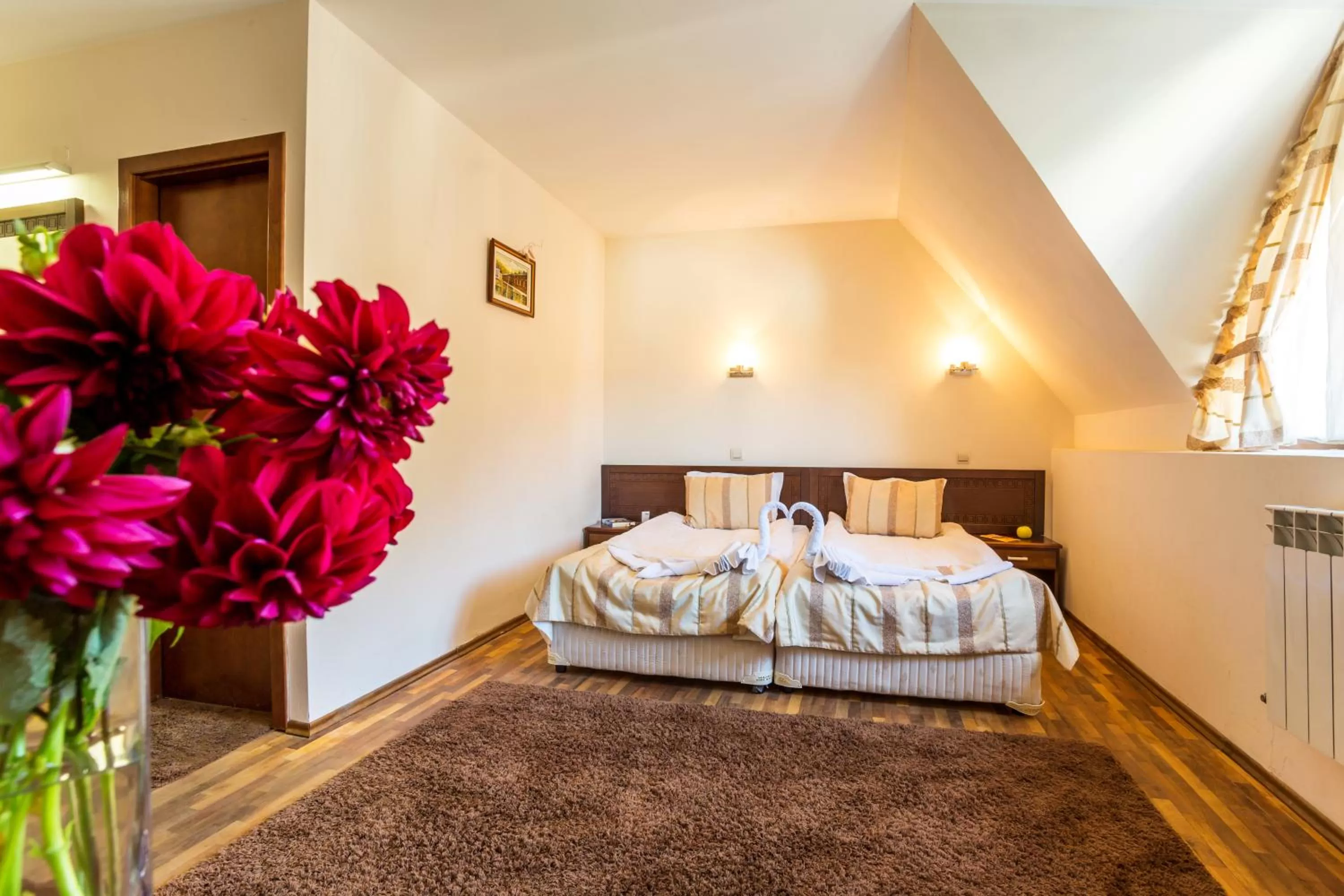 Bedroom, Bed in Family Hotel Teteven