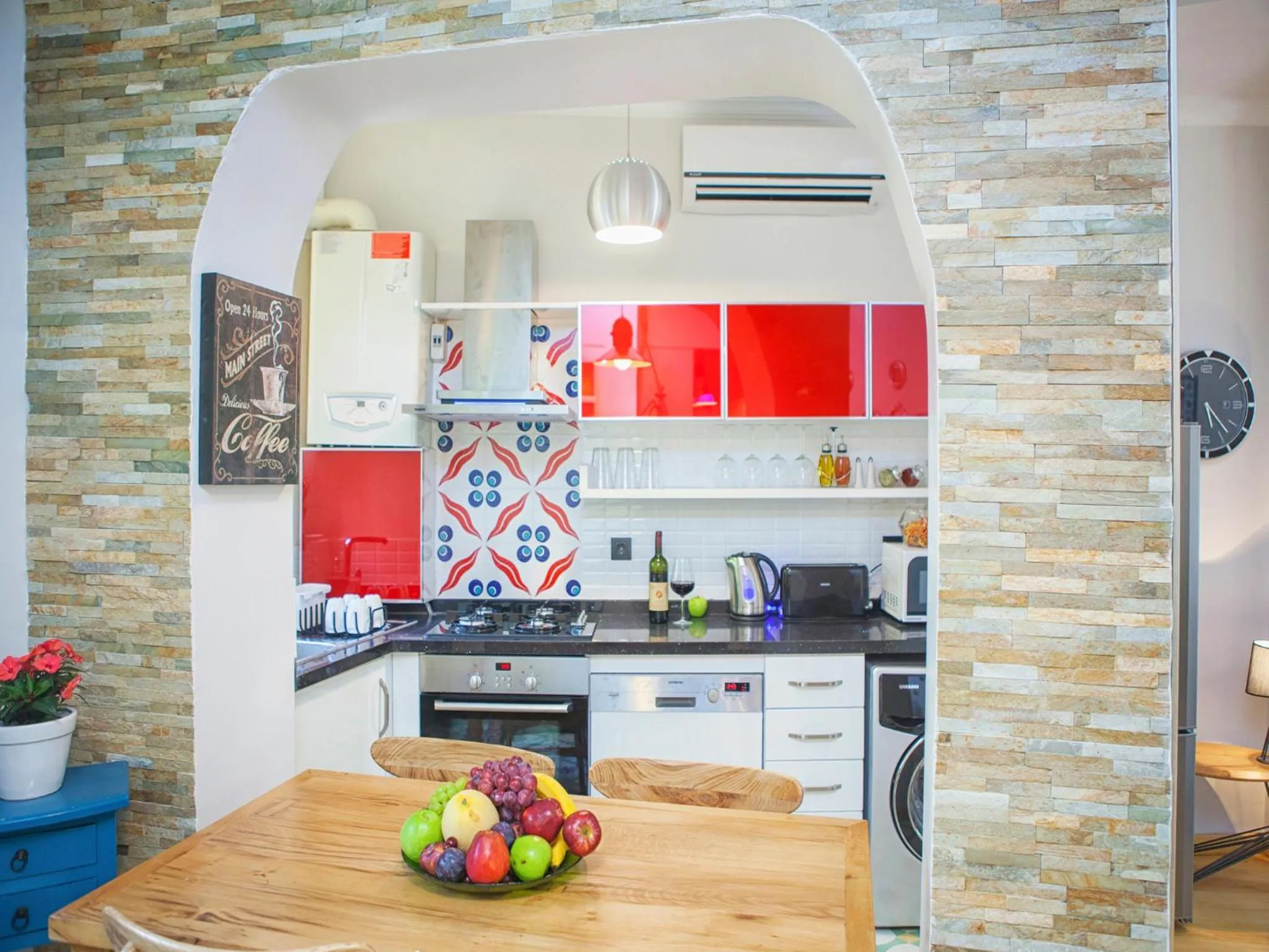 Kitchen or kitchenette in MySuite Istanbul Cihangir
