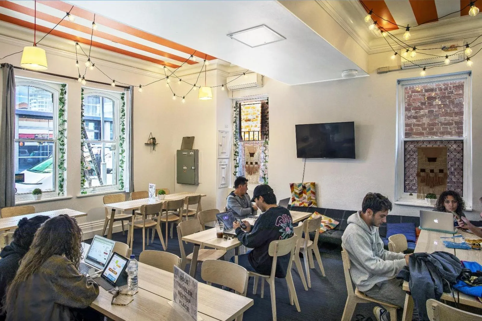 Restaurant/places to eat in Tequila Sunrise Hostel Adelaide