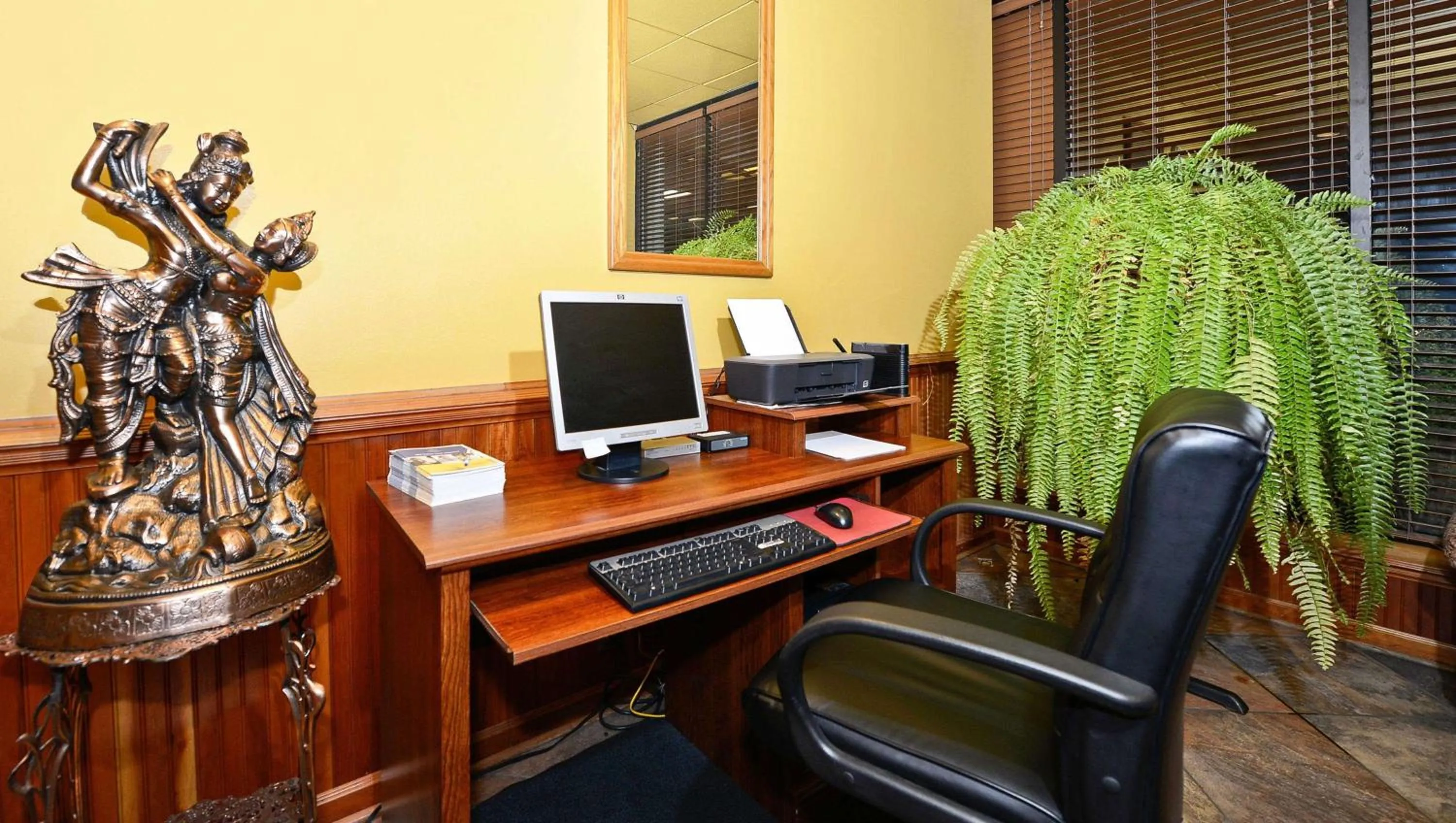 Business facilities in Magnuson Hotel Mountain View