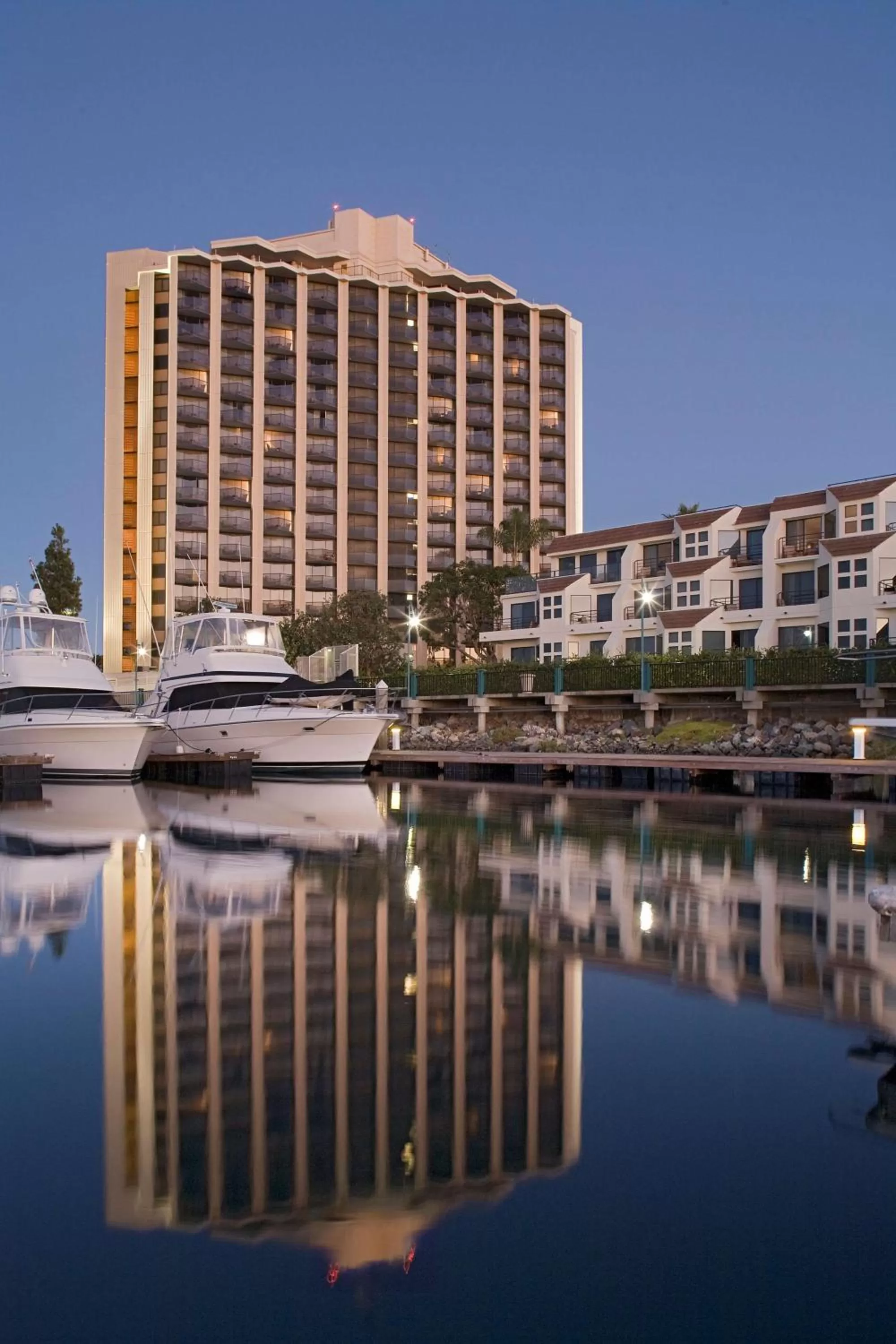 Property building in Hyatt Regency Mission Bay Spa and Marina