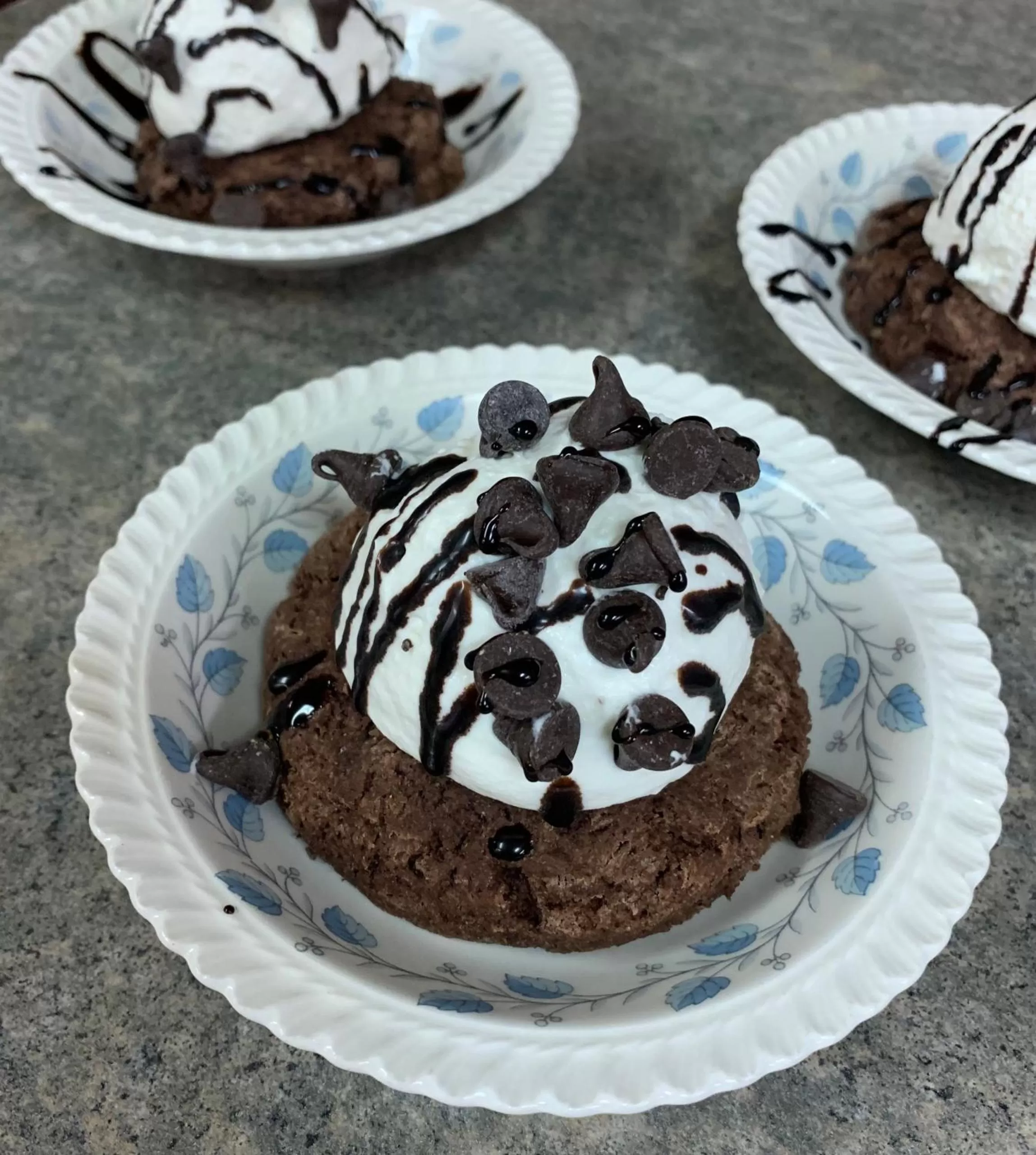 Food and drinks in Buttonwood Inn on Mount Surprise