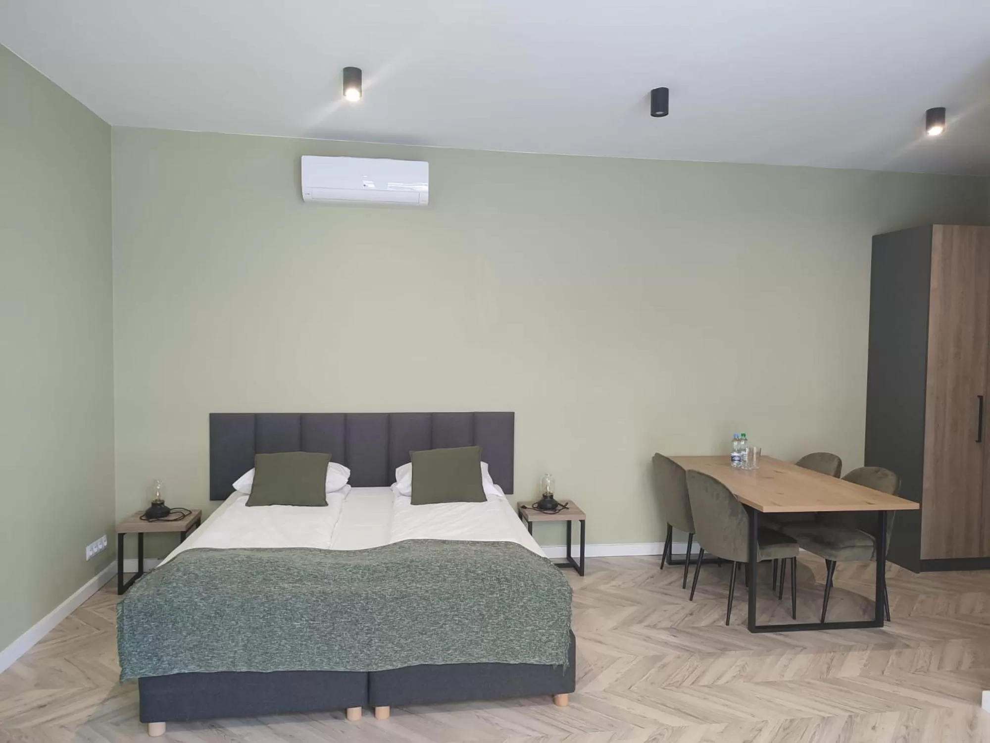 Photo of the whole room, Bed in Kamienica Portowa