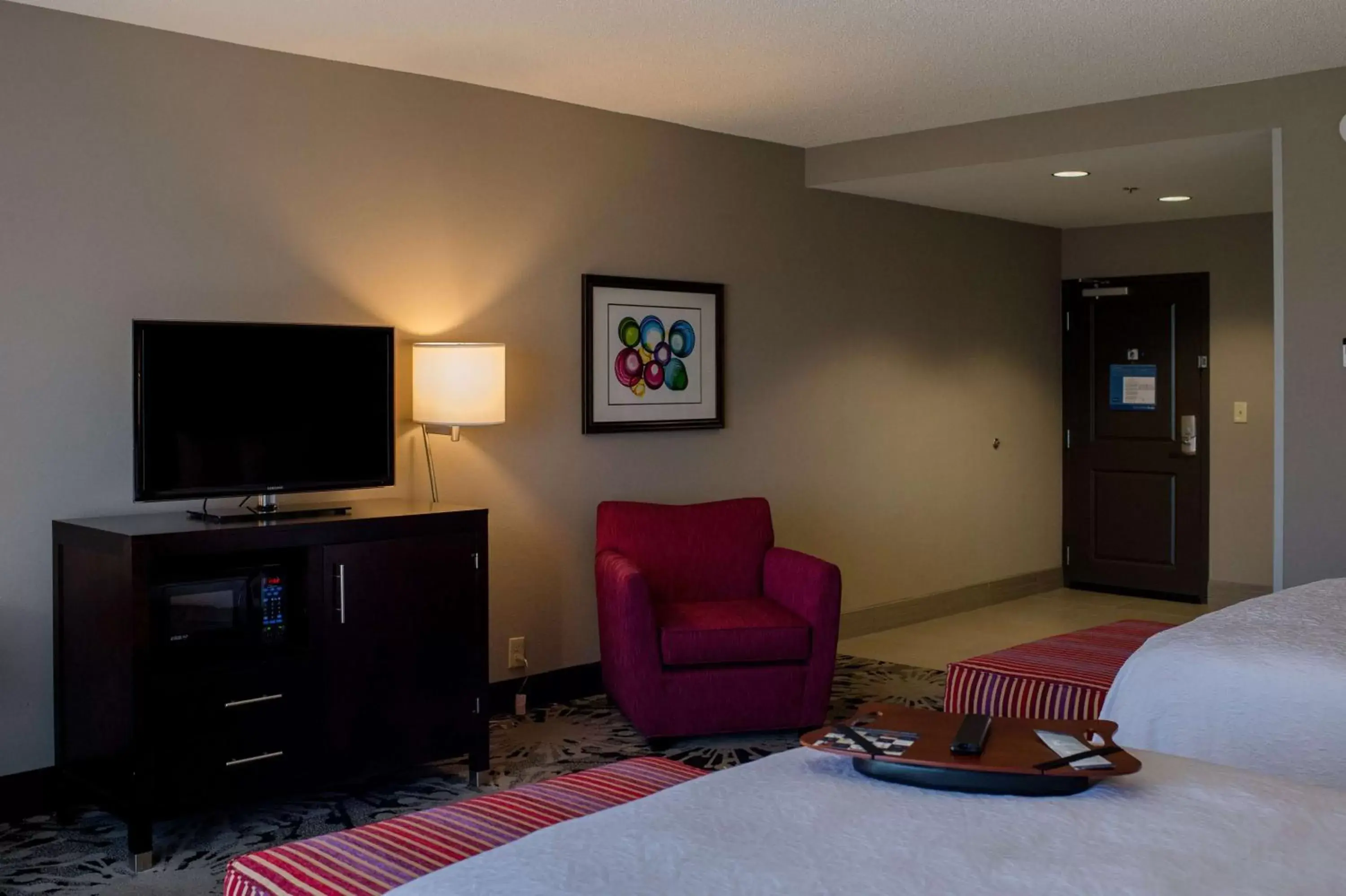 Queen Room with Two Queen Beds - Mobility Access/Non-Smoking in Hampton Inn Oxford/Conference Center Queen Room with Two Queen Beds - Mobility Access/Non-Smoking in Hampton Inn Oxford/Conference Center