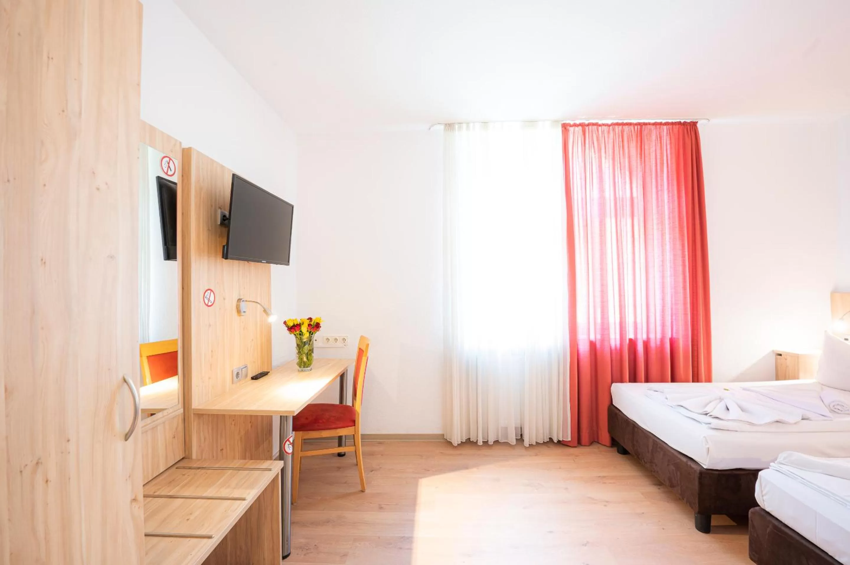 Bed in Hotel Astoria am Urachplatz