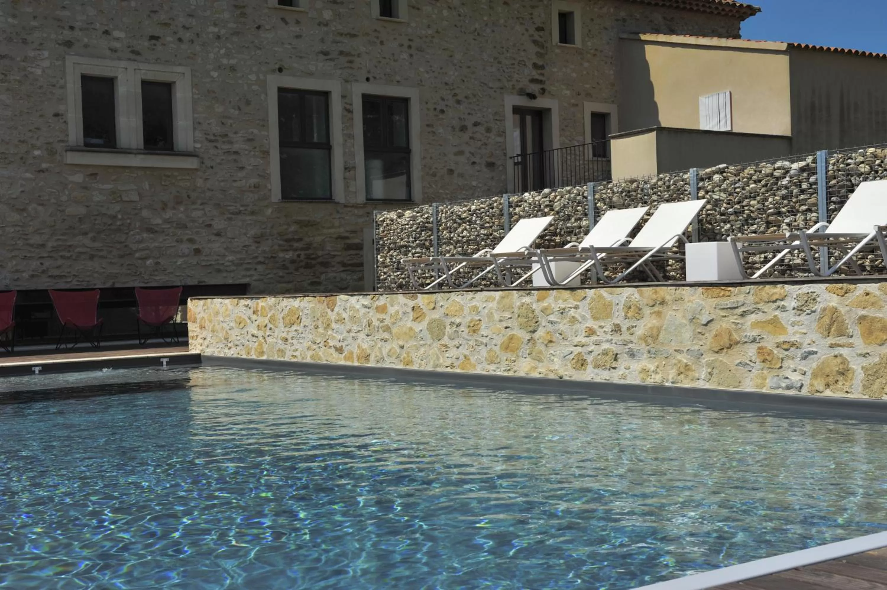 Swimming Pool in Le Jour et la Nuit, Maison d'hôtes