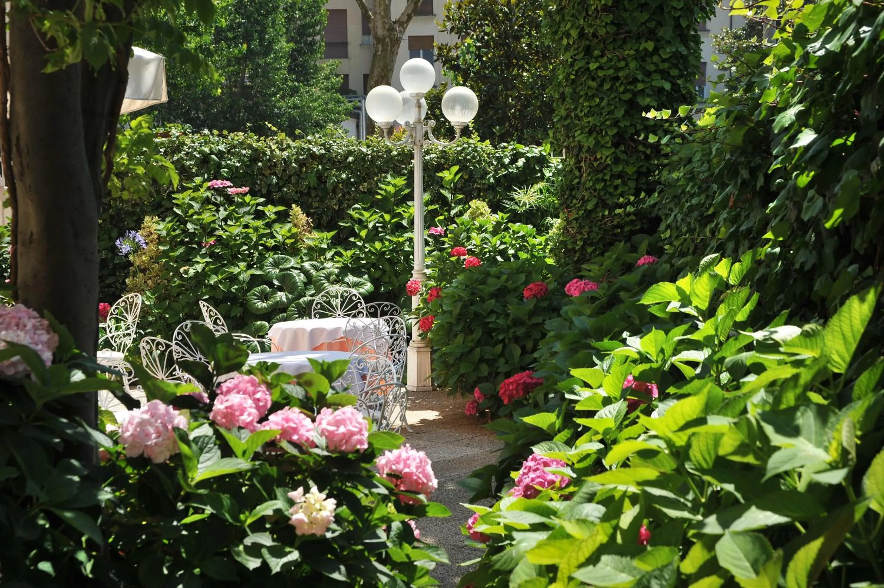 Garden in Hotel Milton Rimini