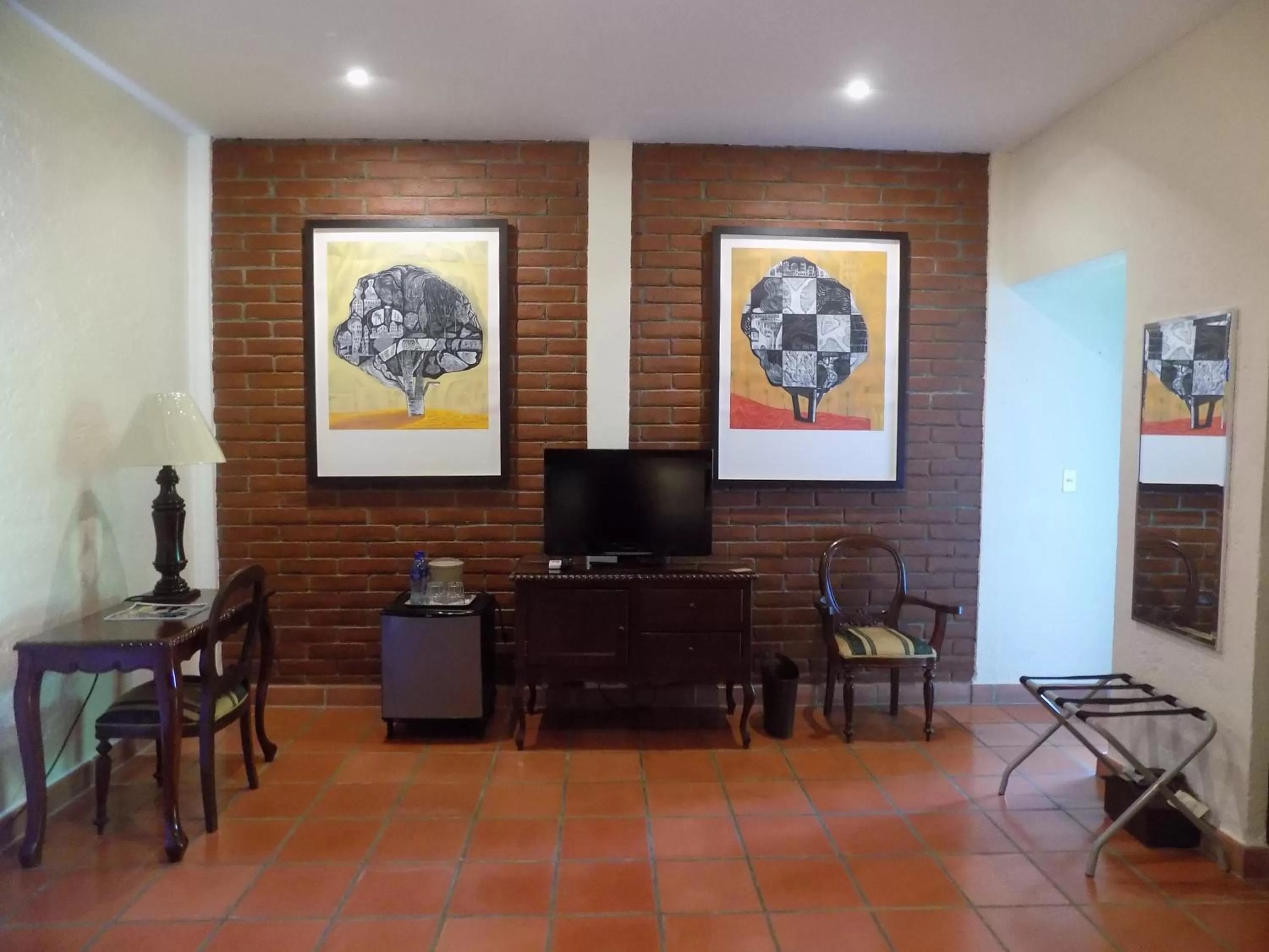Photo of the whole room, TV/Entertainment Center in Hotel El Convento Leon Nicaragua
