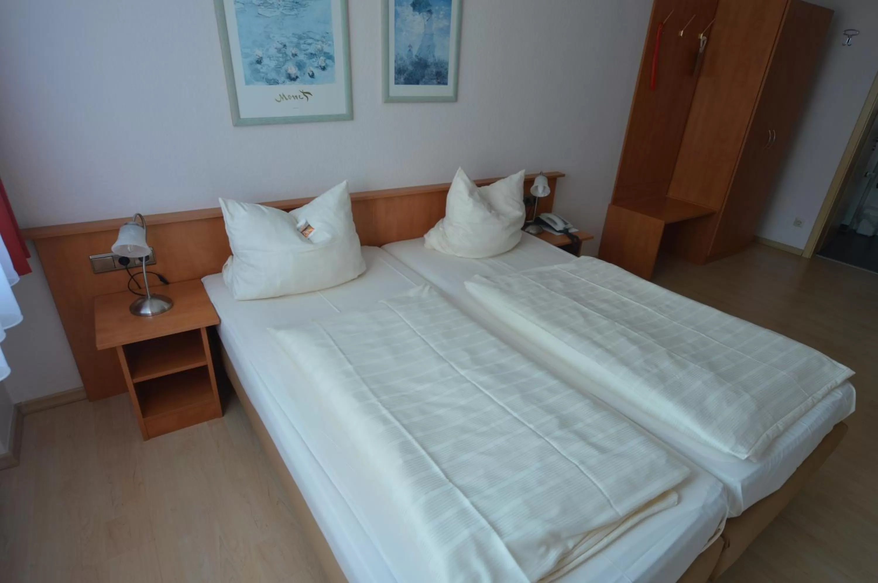 Bed in Aktivhotel Alter Kaiser