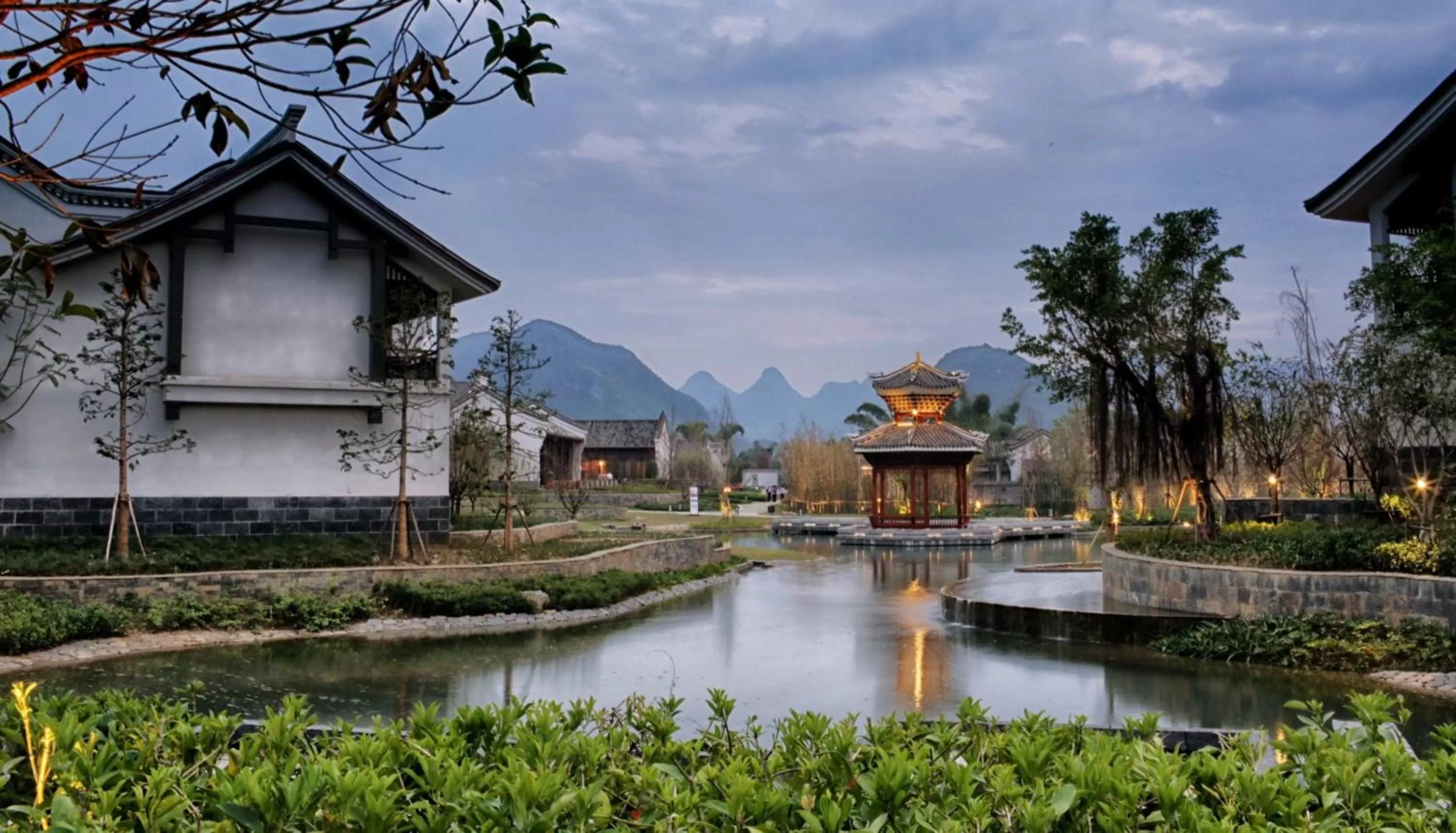 Property building in Banyan Tree Yangshuo