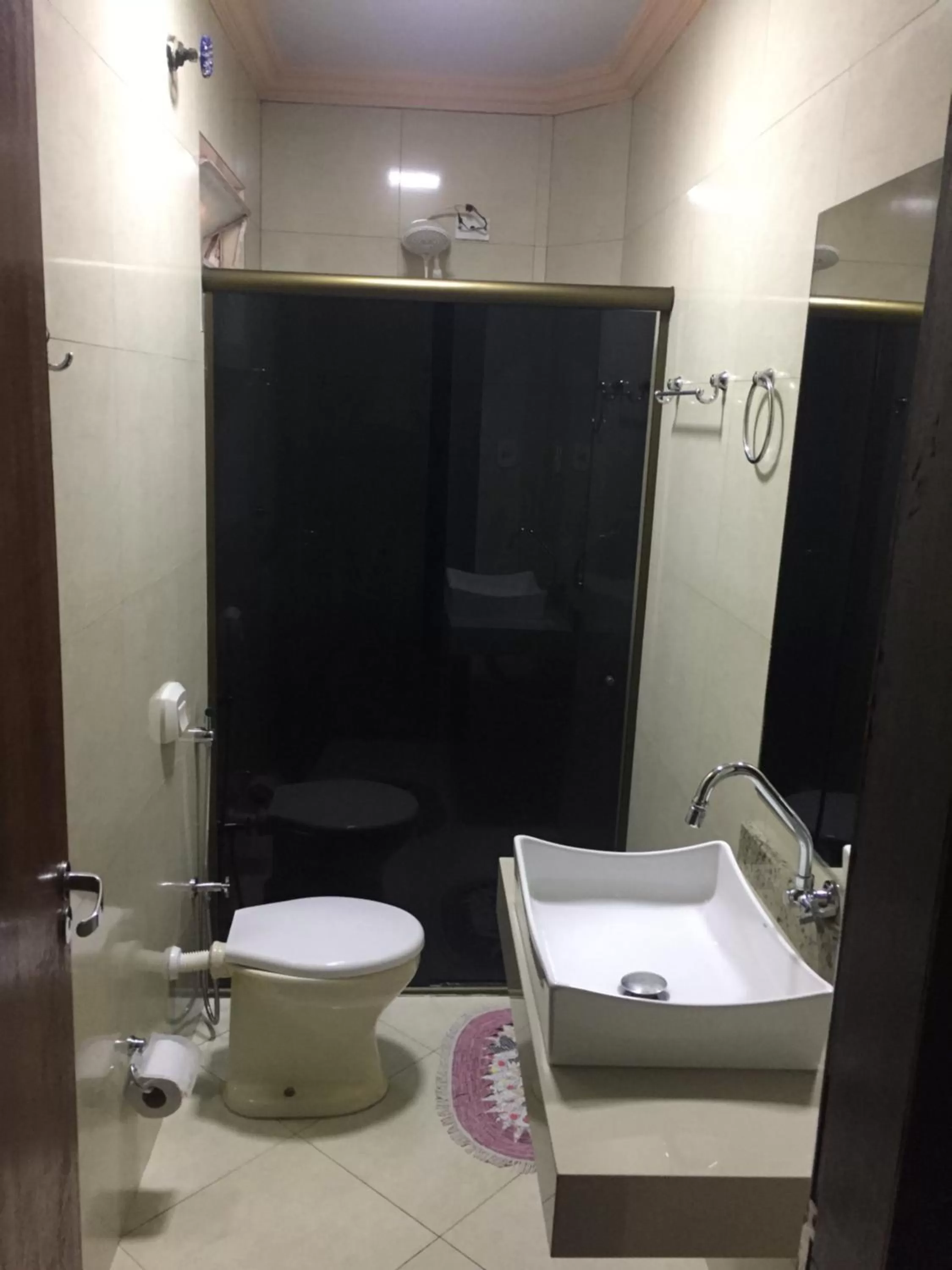 Bathroom in Hotel Paradizzo