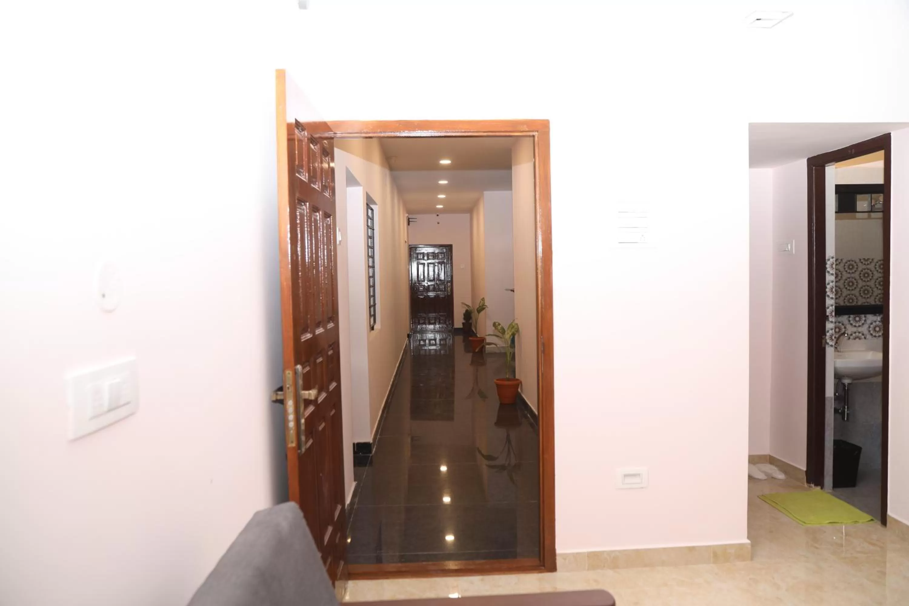 Hotel RK - Temple Stay