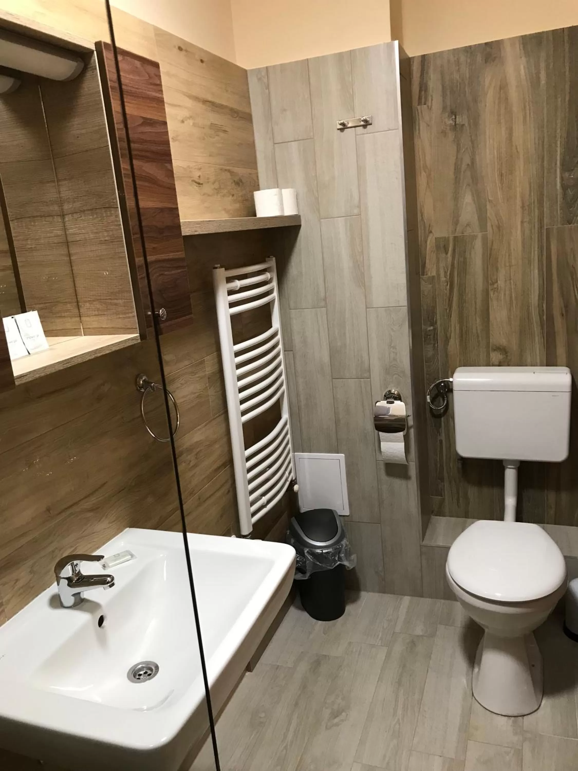 Bathroom in Royal Hotel