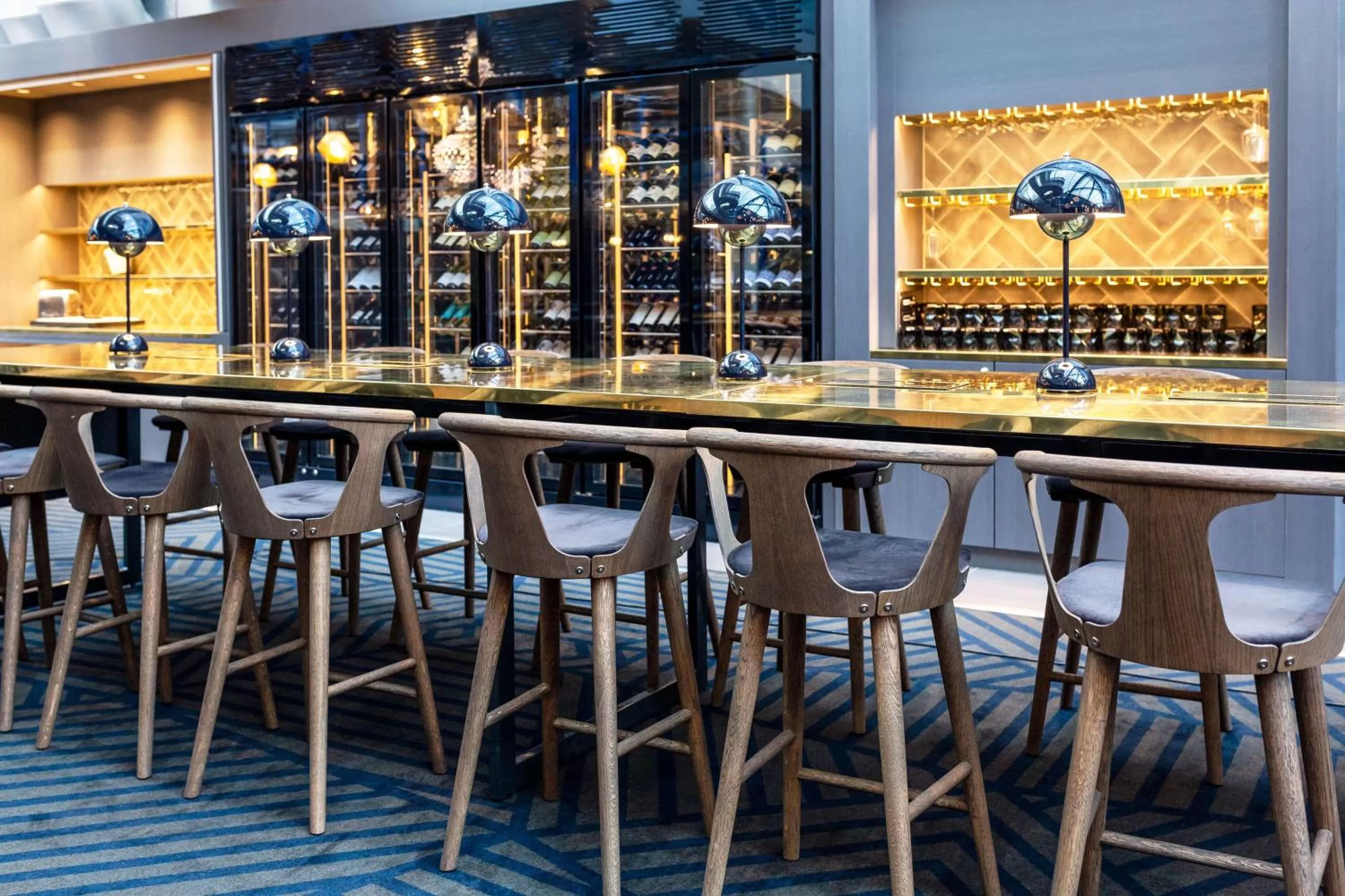 Restaurant/places to eat in Scandic Helsinki Airport