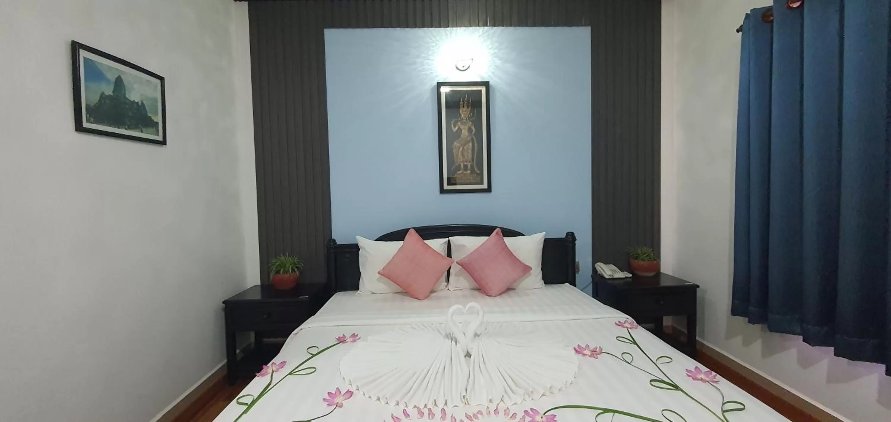 Deluxe Double Room - Free Pickup in Siem Reap Urban Boutique Hotel