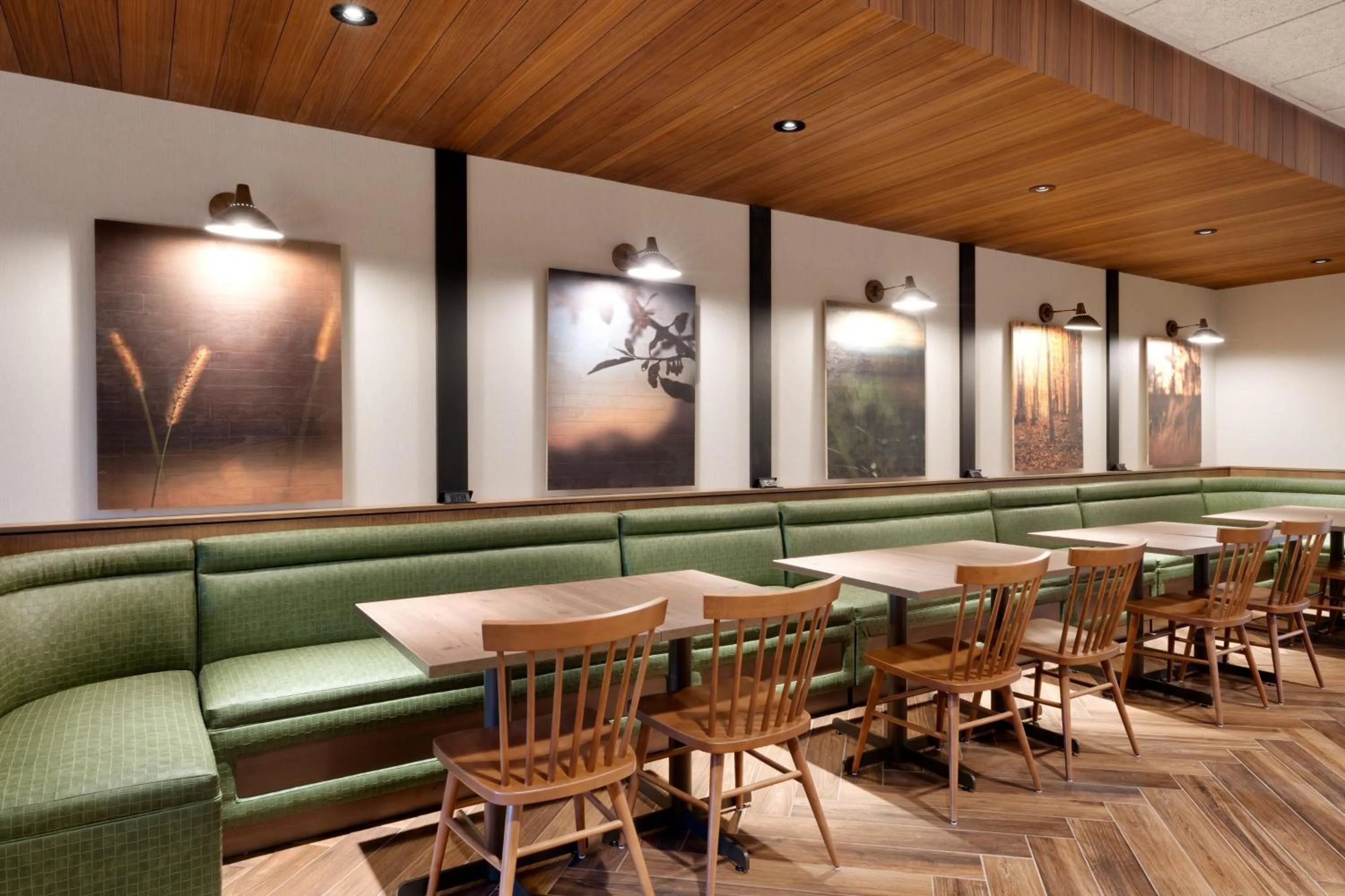 Breakfast in Fairfield by Marriott Inn & Suites Salt Lake City Cottonwood