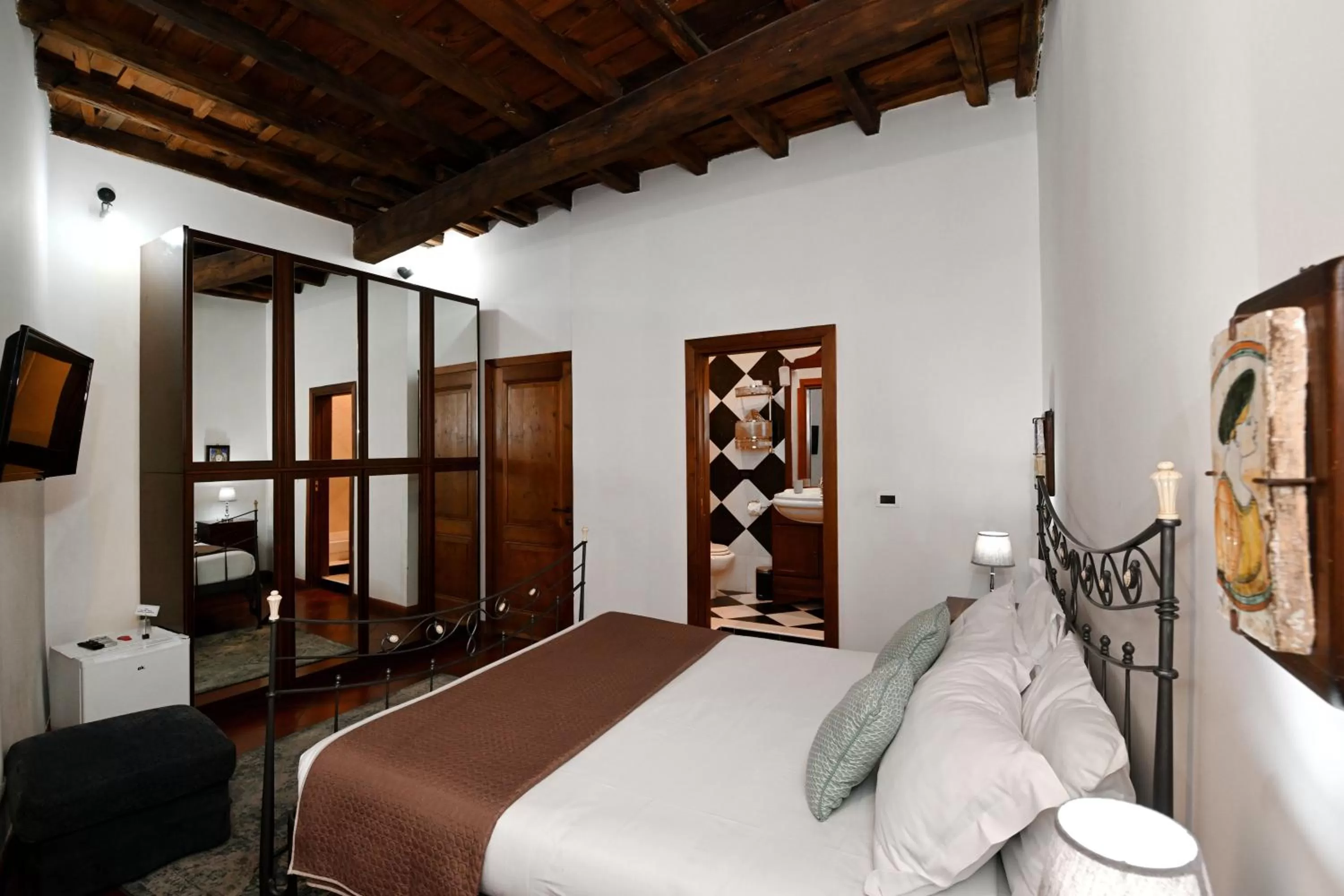 Bed in Vicolo dell'Aquila - Residenze Romanae