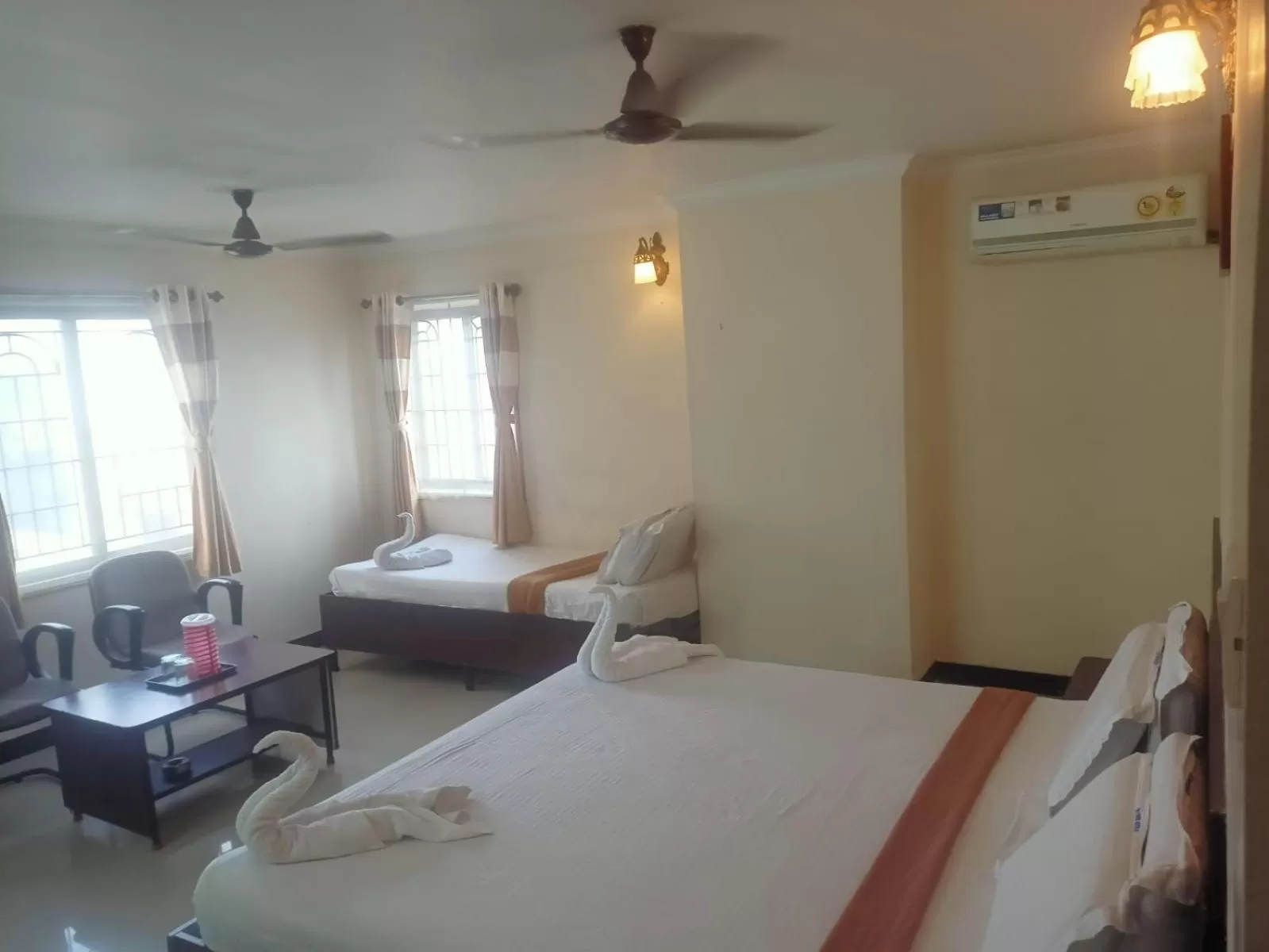 Photo of the whole room in SKY PARK HOTELS