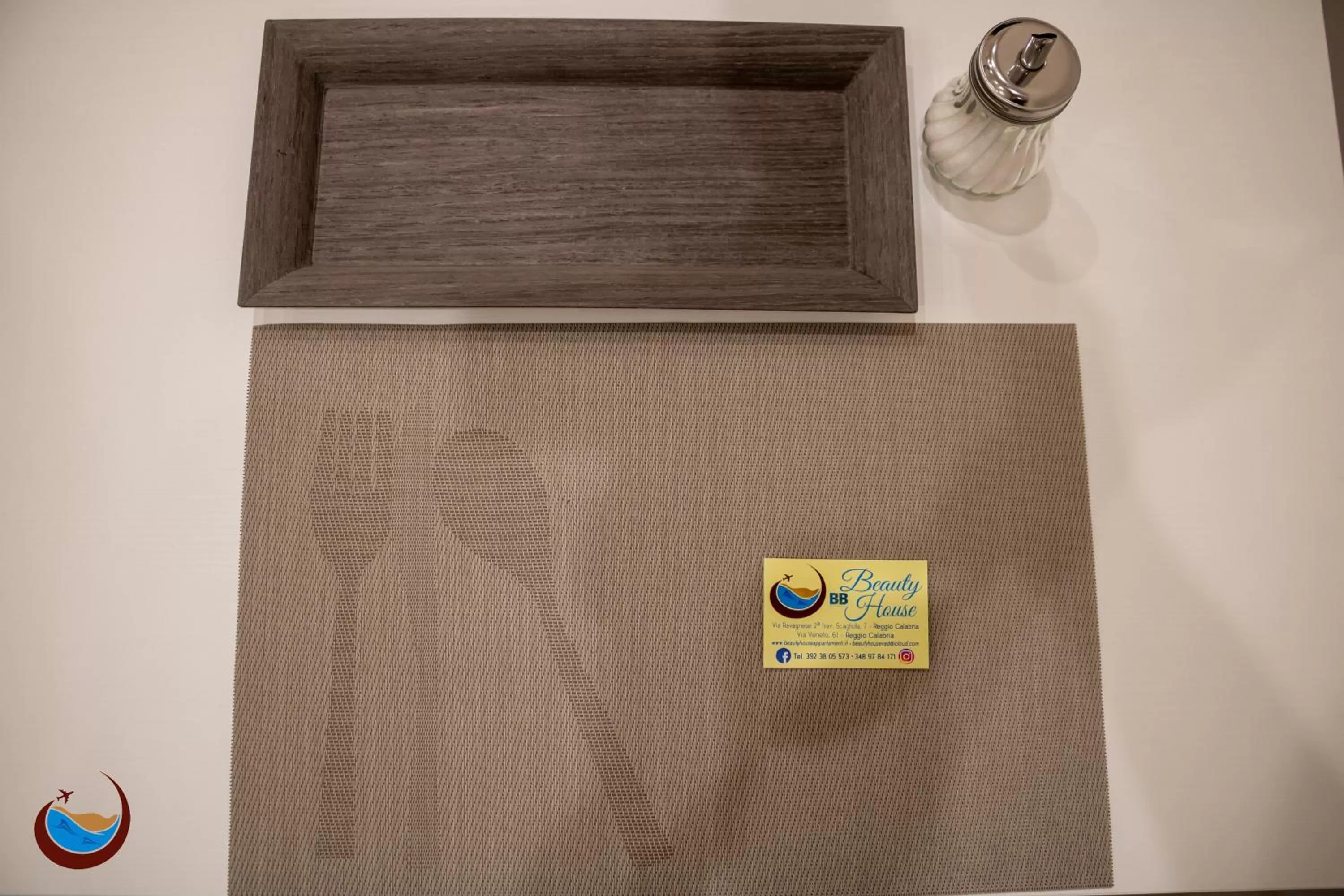 Communal kitchen in Beauty House Via Veneto