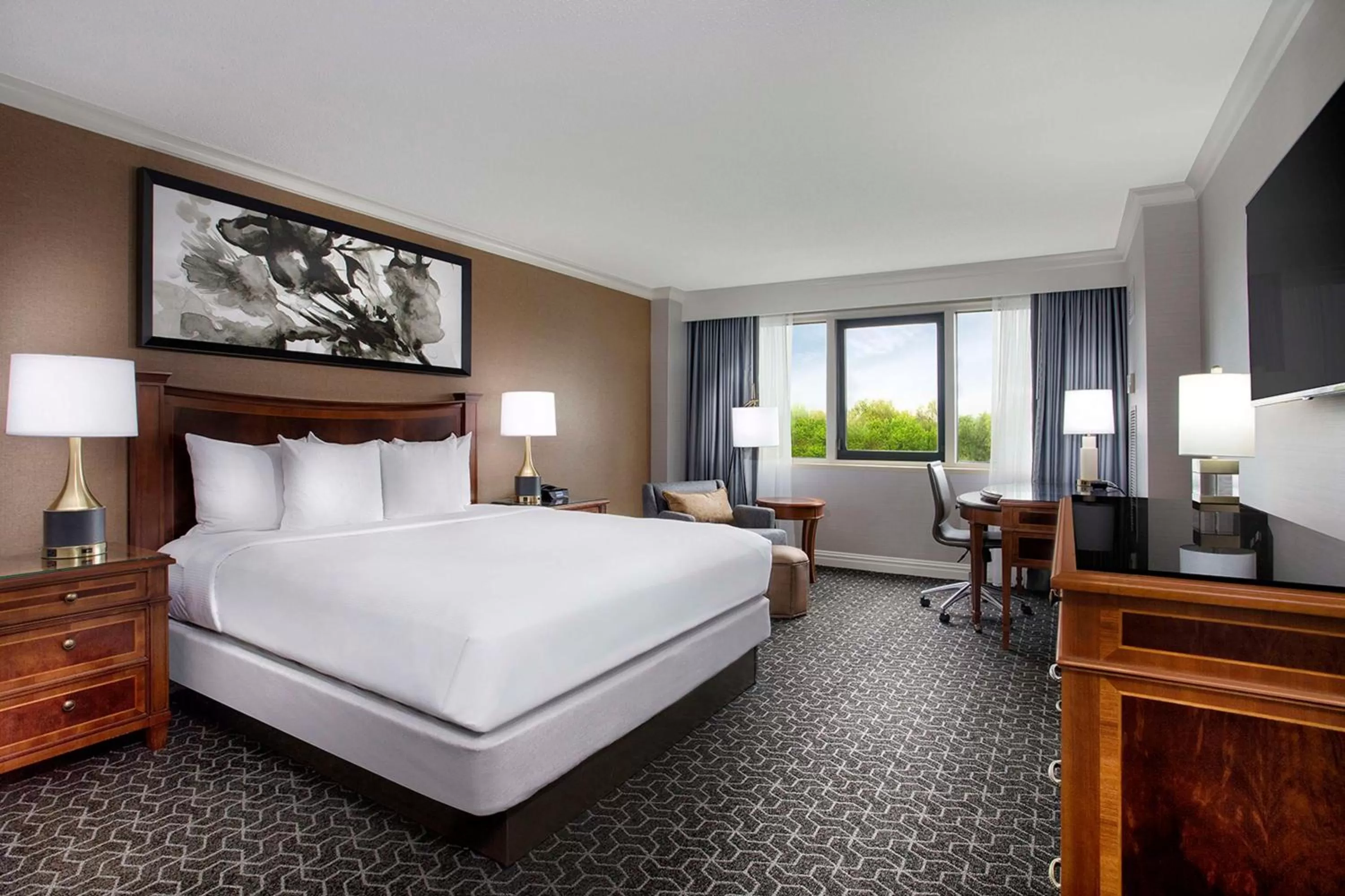 Bedroom, Bed in Hilton Short Hills