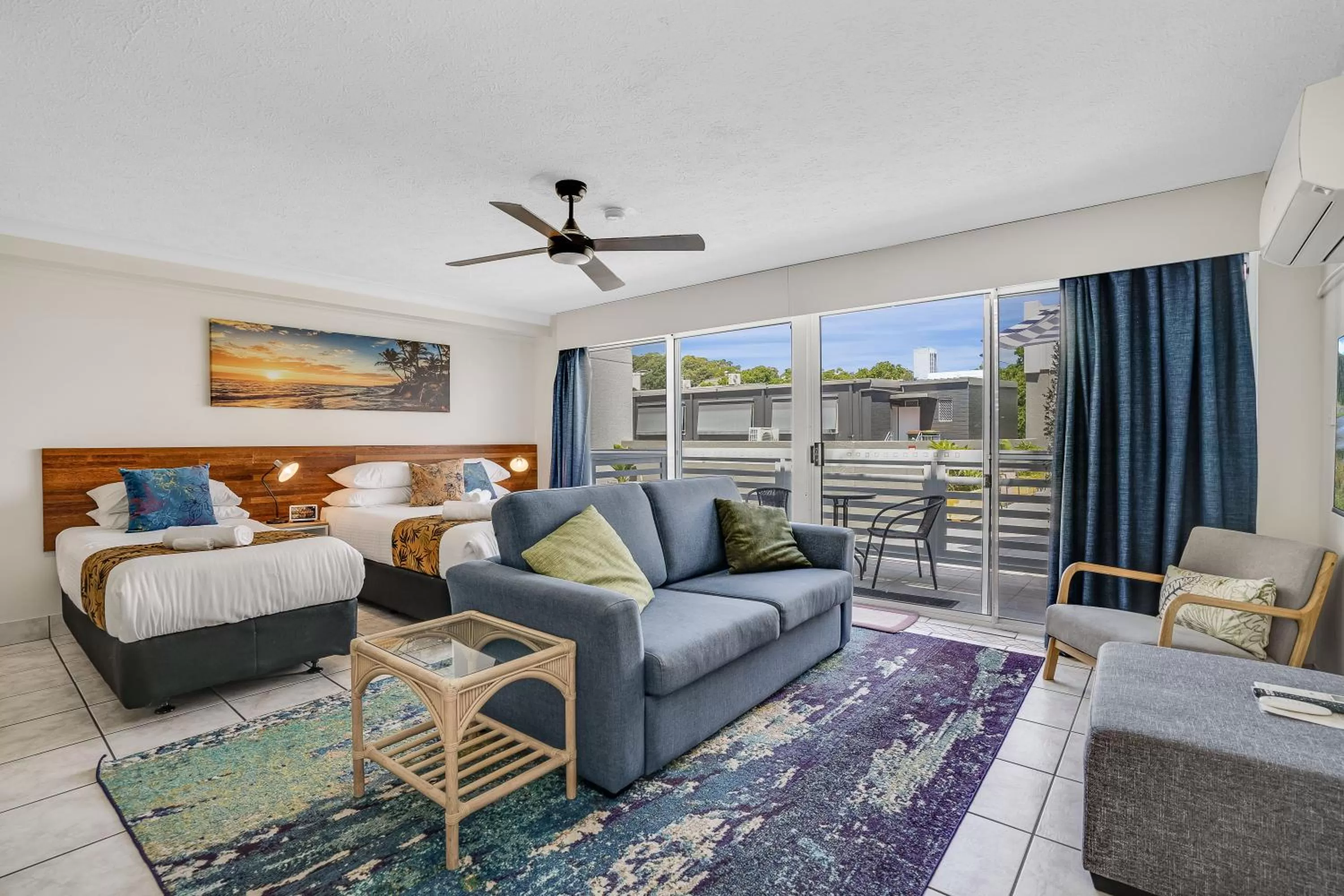 Bed in Nelson Towers Motel & Apartments